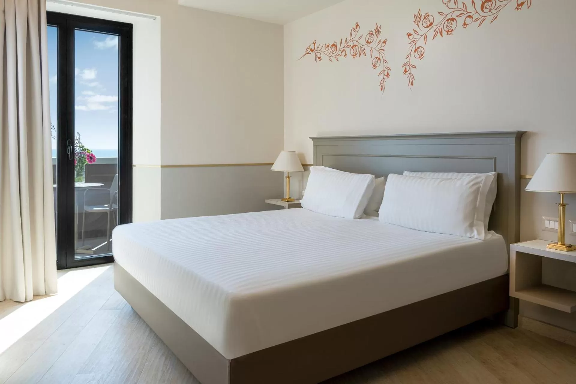 Bedroom, Bed in Hotel Imperiale Rimini & SPA