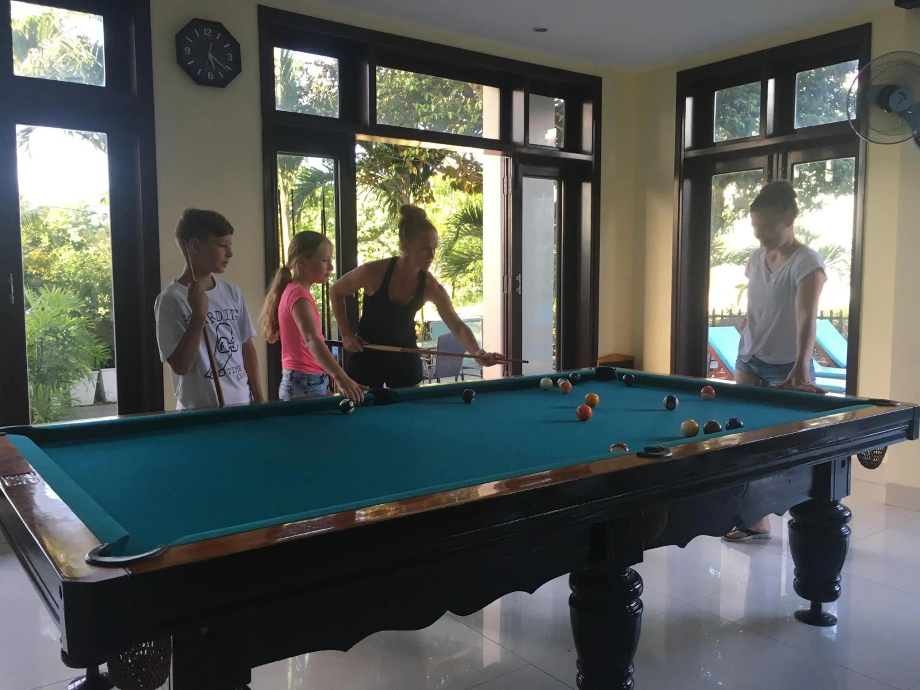 Billiard in Sunshine Hoian Hotel