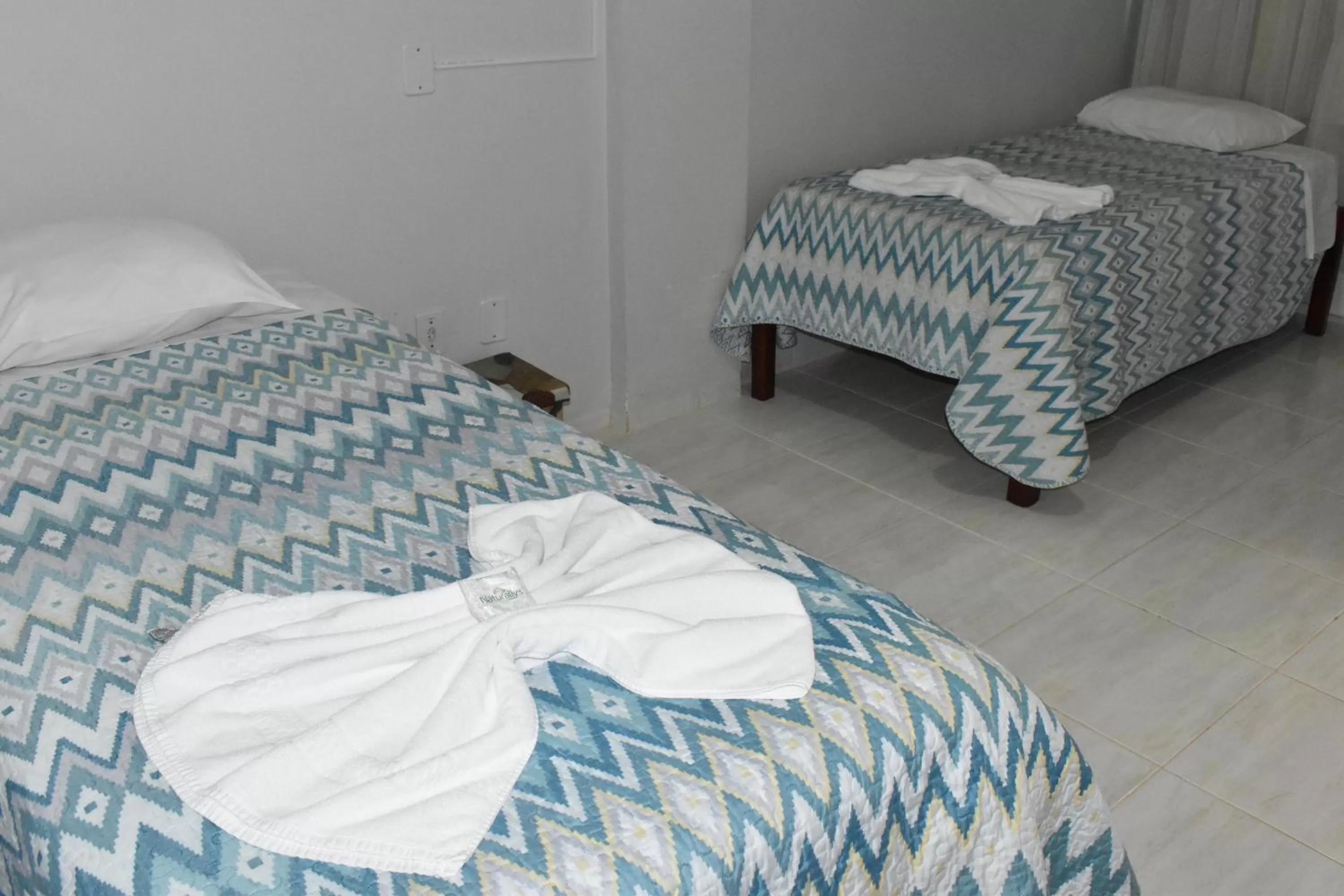 Standard Twin Room in Rai Hotel - By UP Hotel - próximo a Prefeitura