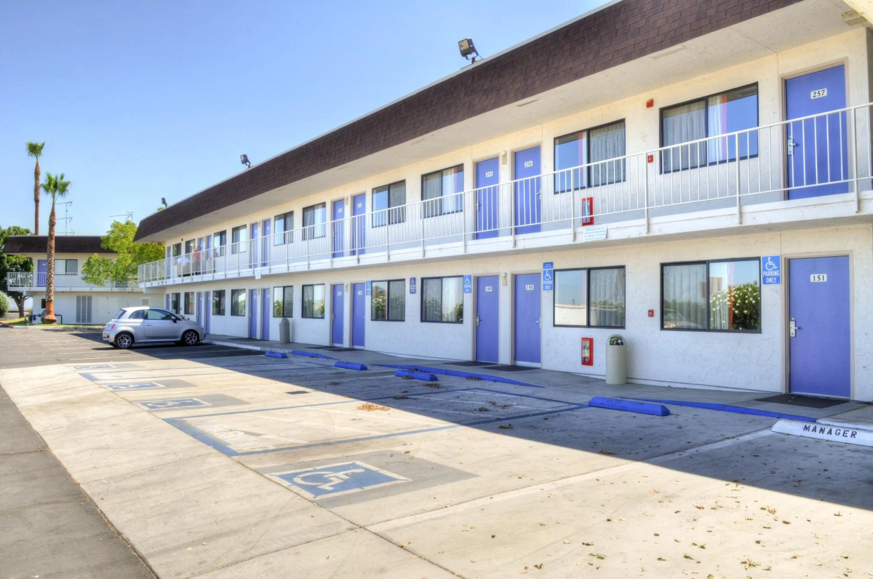 Facade/entrance in Motel 6-Santa Nella, CA - Los Banos - Interstate 5