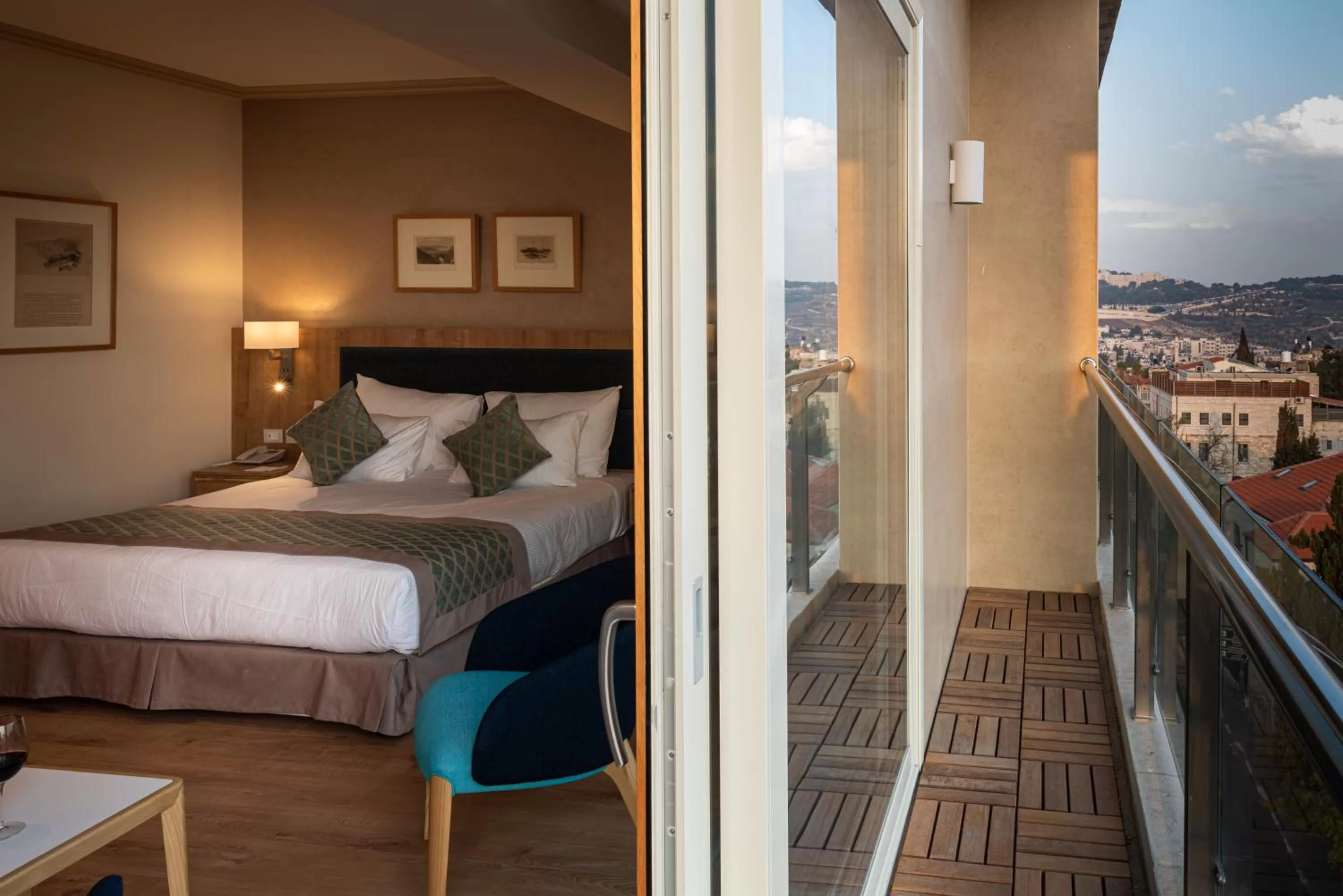 Bed in Ambassador Boutique Hotel - Jerusalem