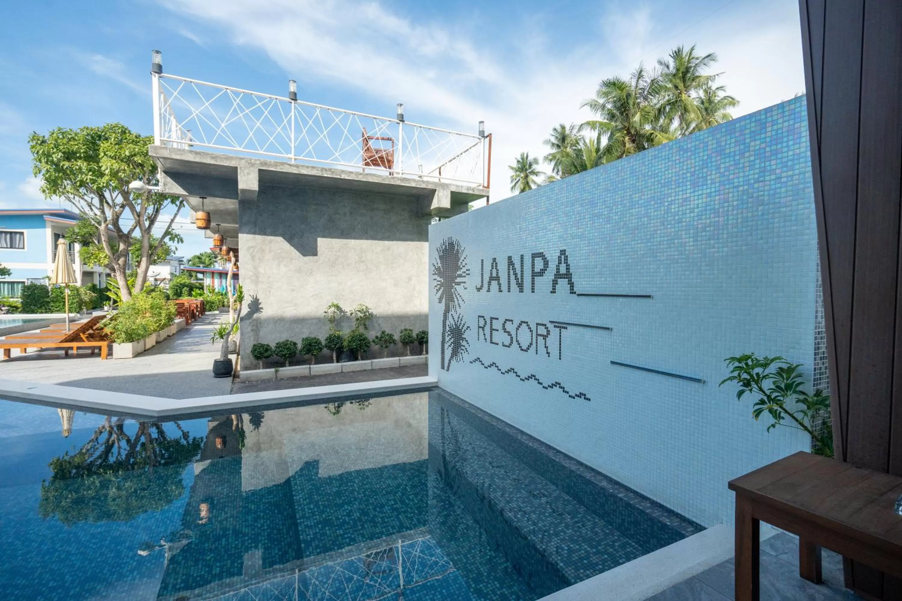 Pool view in Janpa Resort