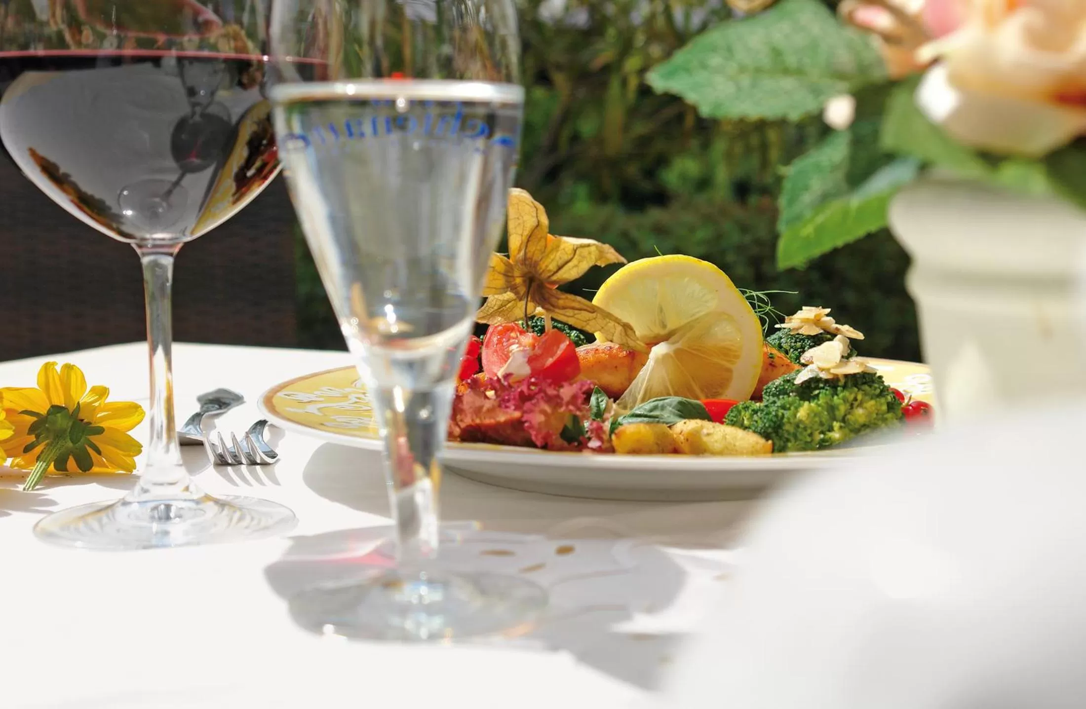 Food and drinks in Hotel und Restaurant Bühlhaus