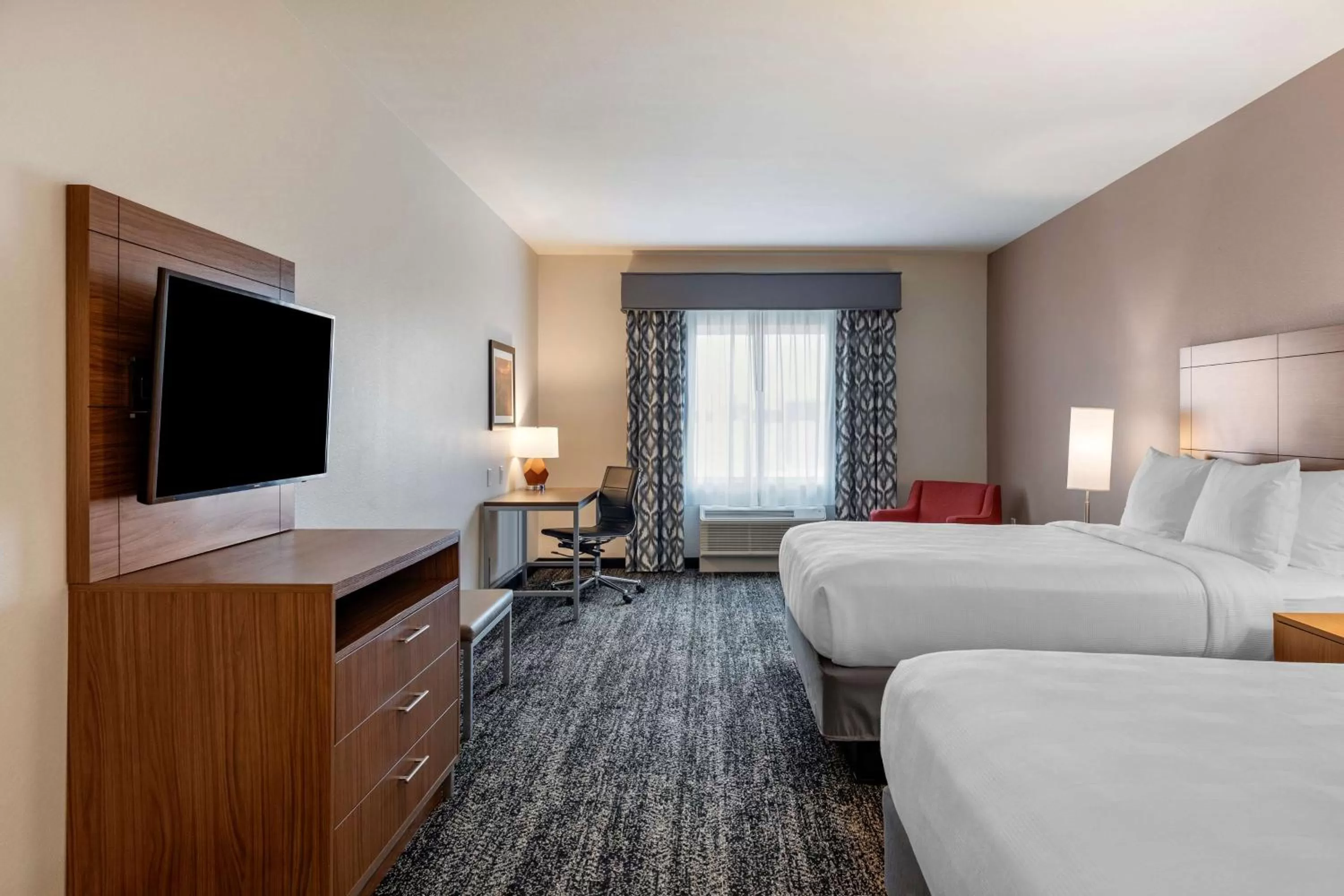 Bedroom, Bed in Best Western Plus Coachella Valley Inn & Suites
