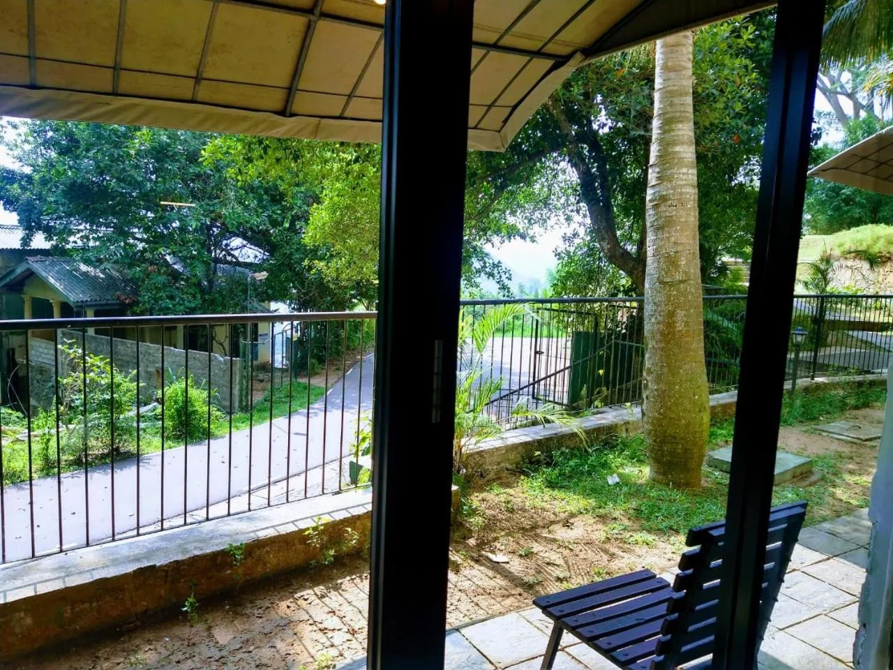 Randholee Resort & Spa