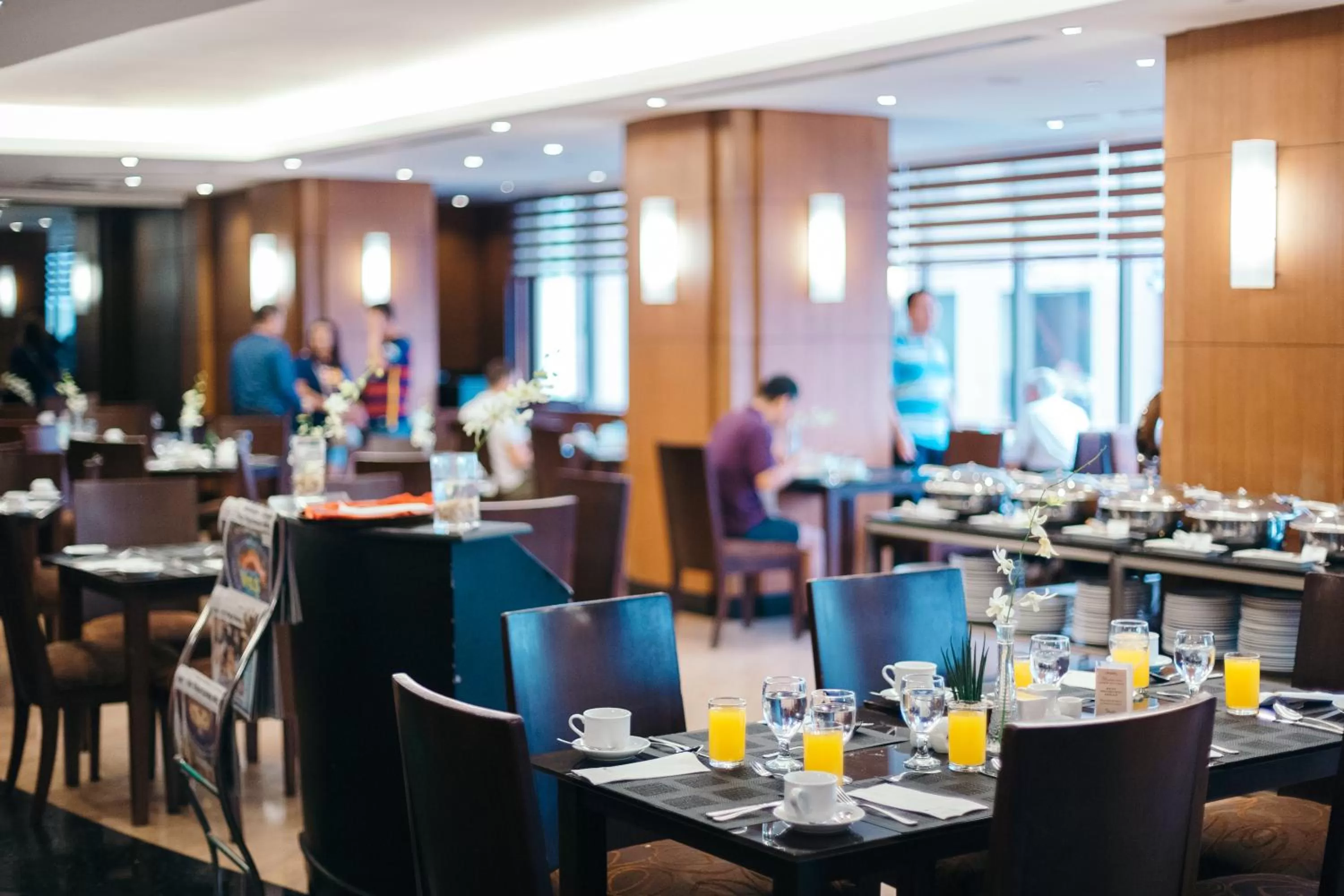 Restaurant/places to eat in City Garden Hotel Makati