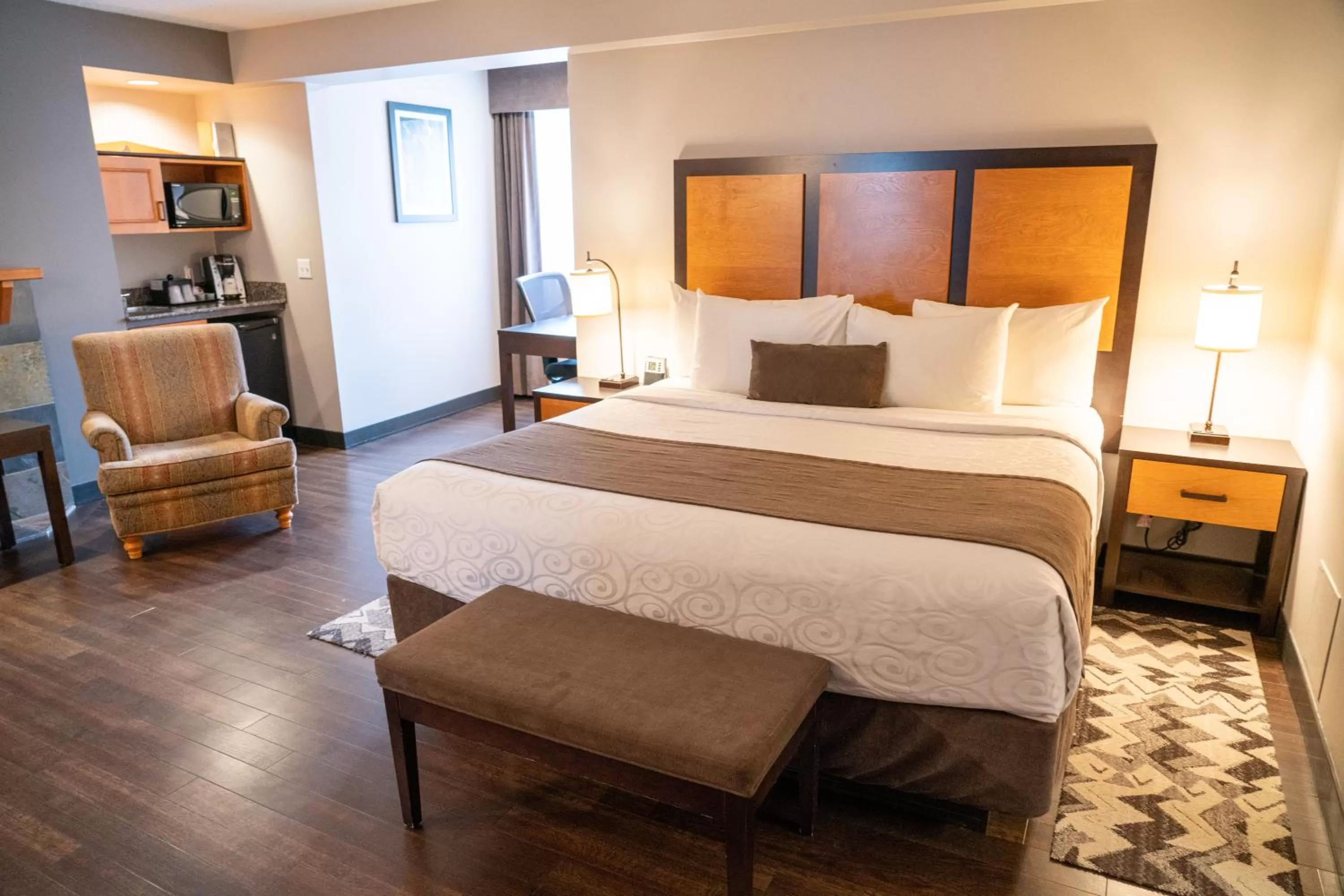 Bed in Pocaterra Inn & Waterslide