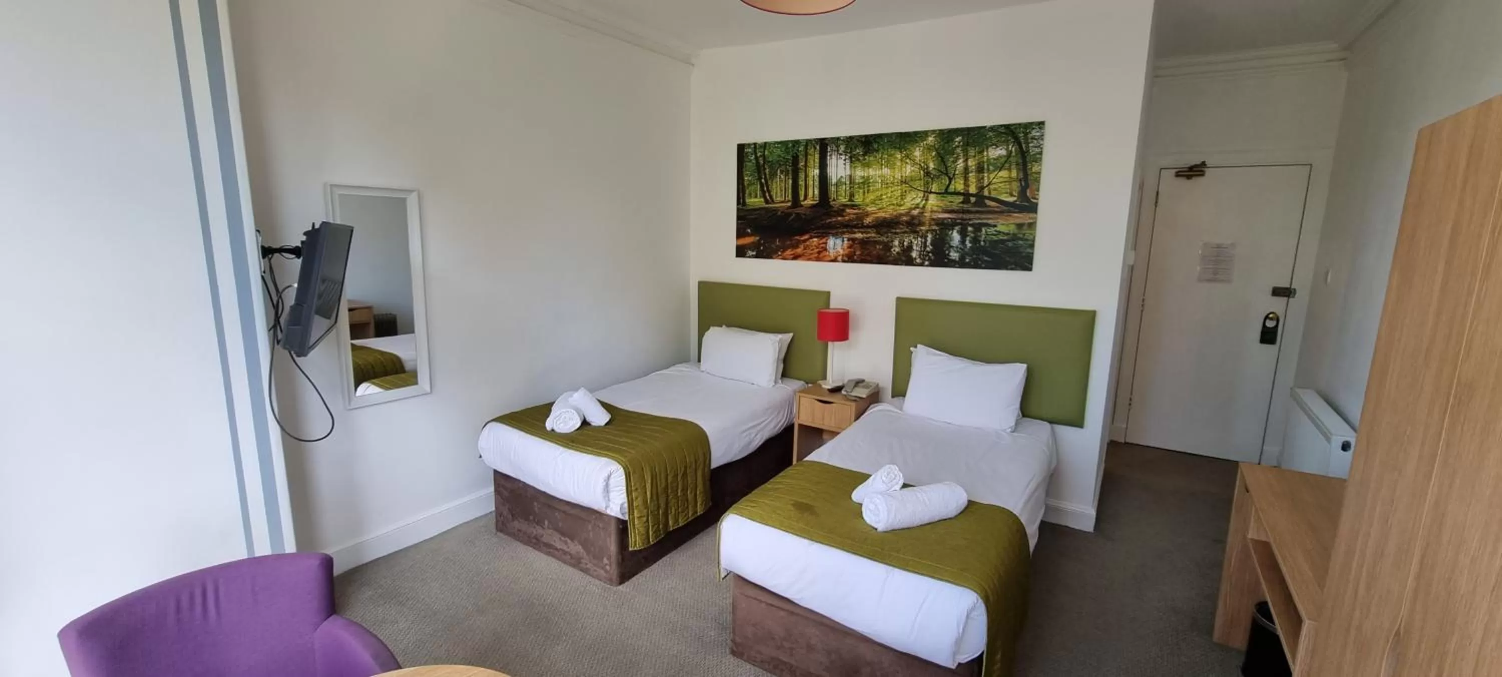 Bedroom, Bed in The Pitlochry Hydro Hotel