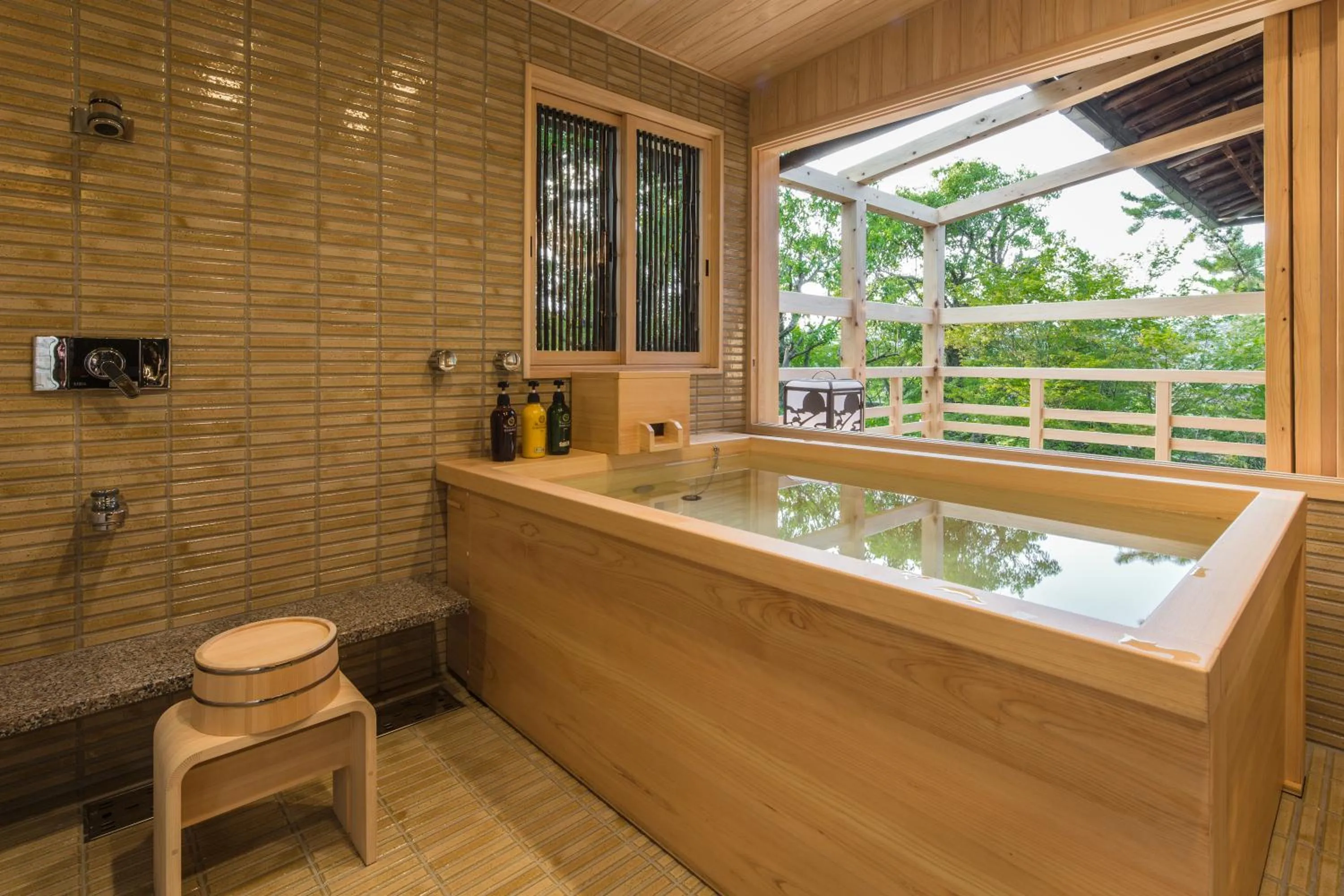 Spa and wellness centre/facilities in Kyoto Nanzenji Ryokan Yachiyo Established in 1915