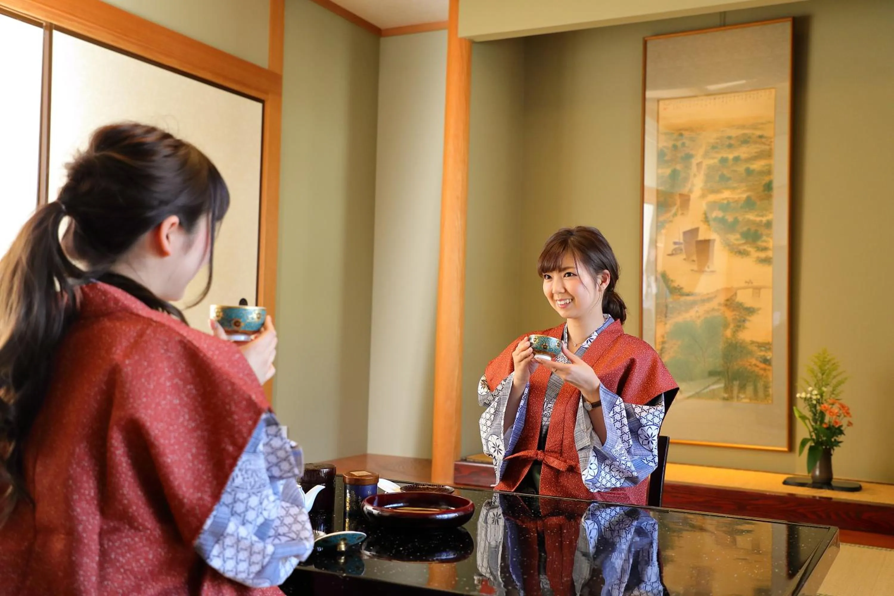 group of guests in Arima Gyoen