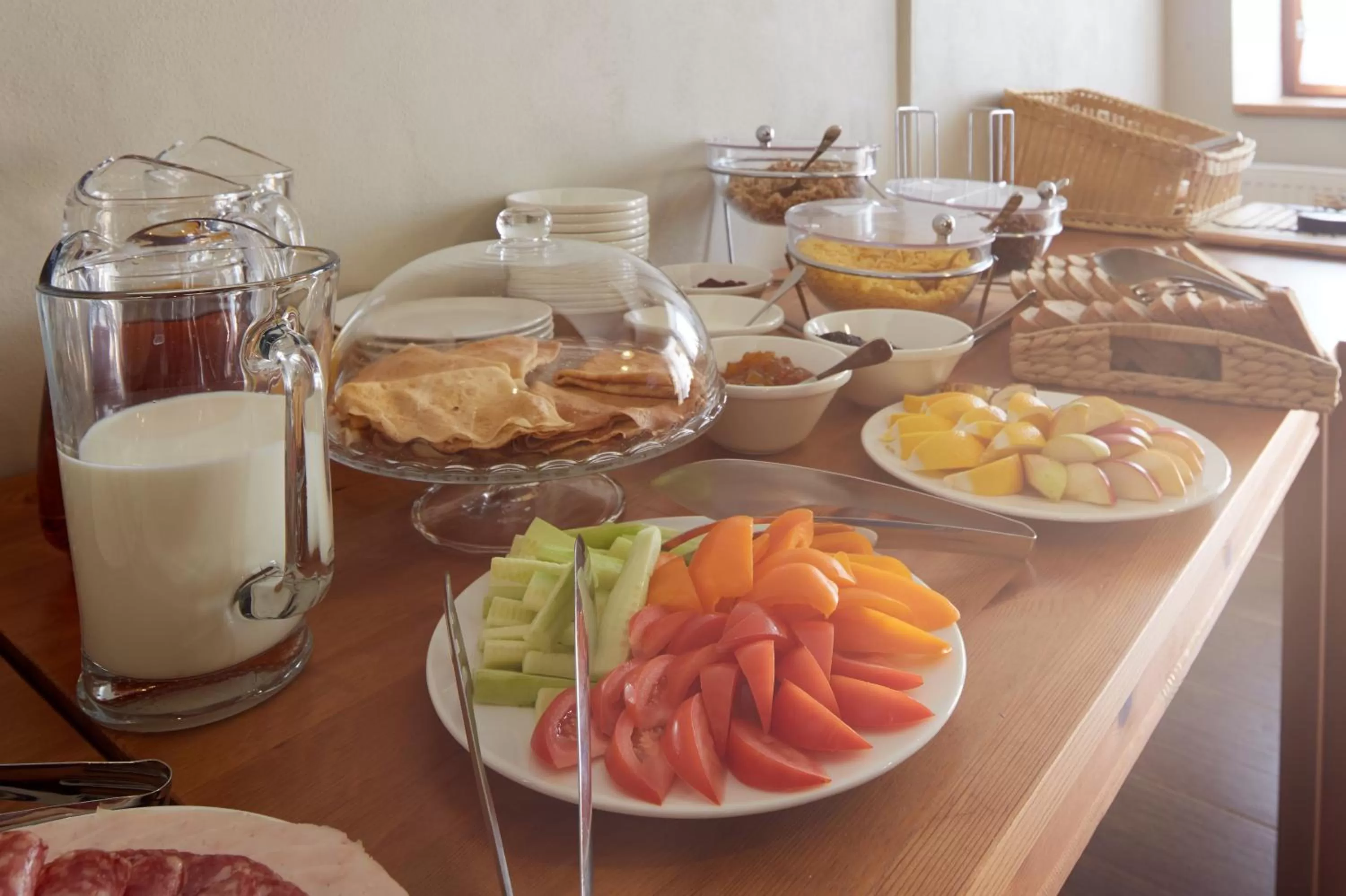 Buffet breakfast in Ski Hotel Svoboda nad Úpou