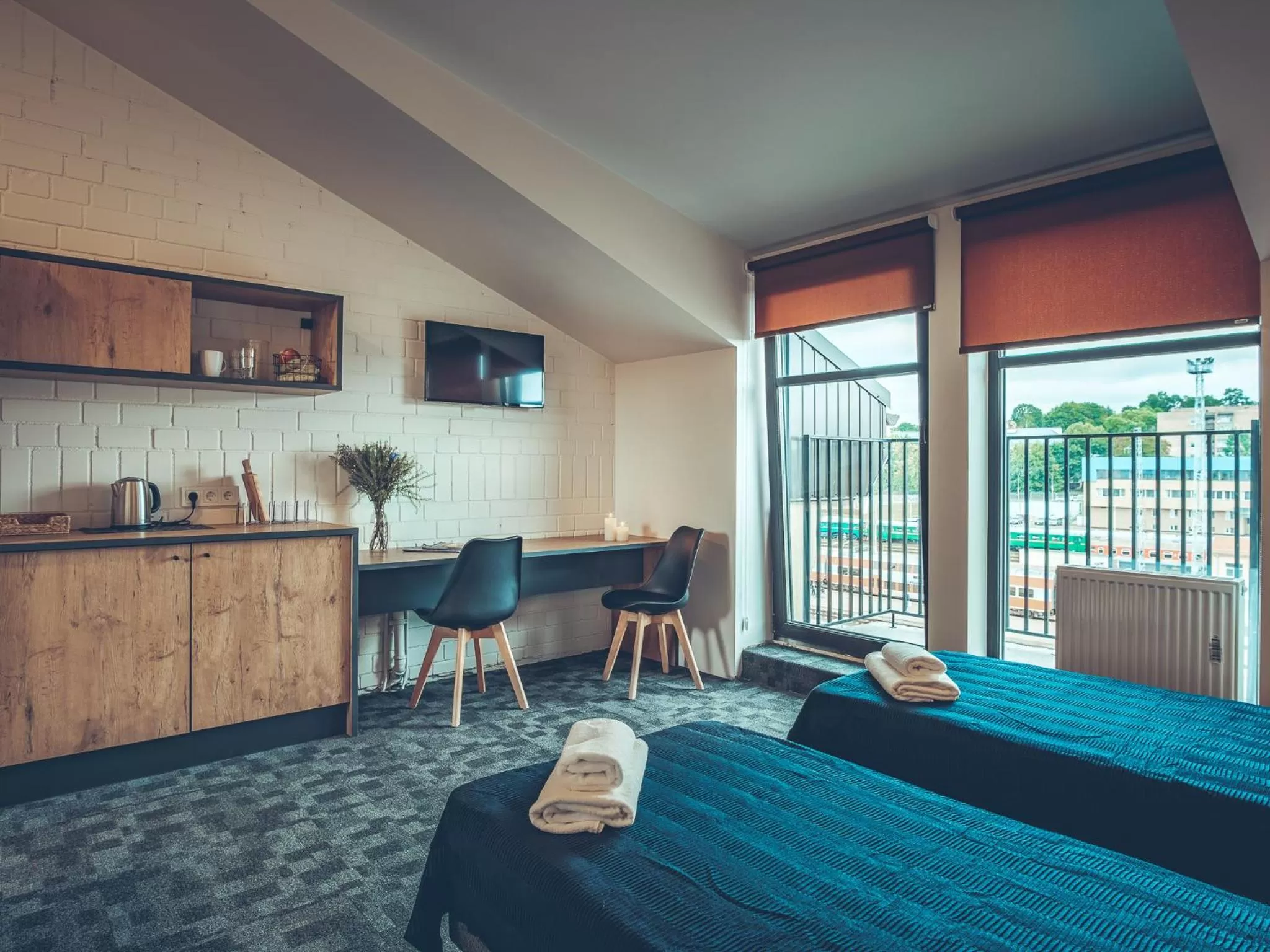 Photo of the whole room in SELF CHECK-IN Hotel Railway Apartments