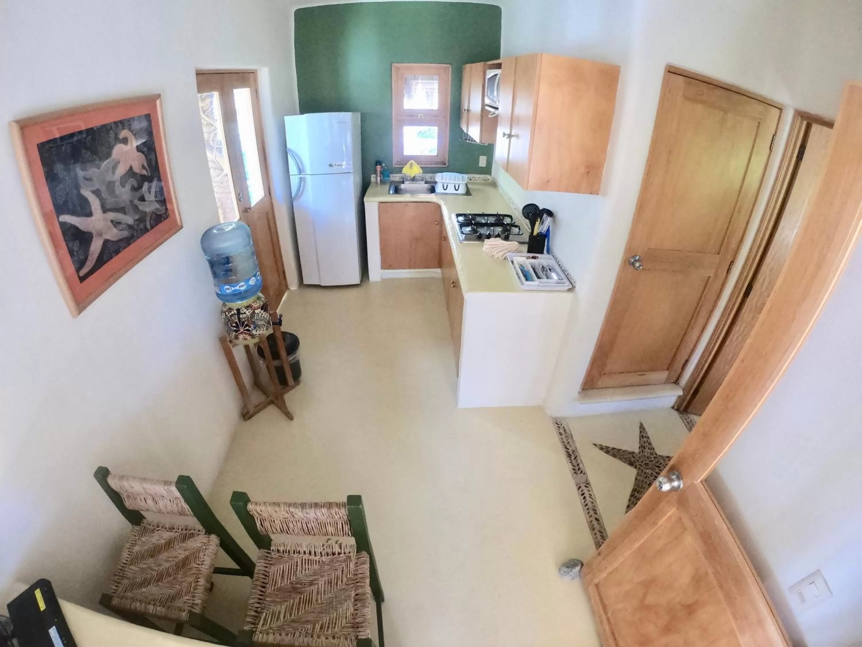 Kitchen or kitchenette, Seating Area in Mar y Sueños