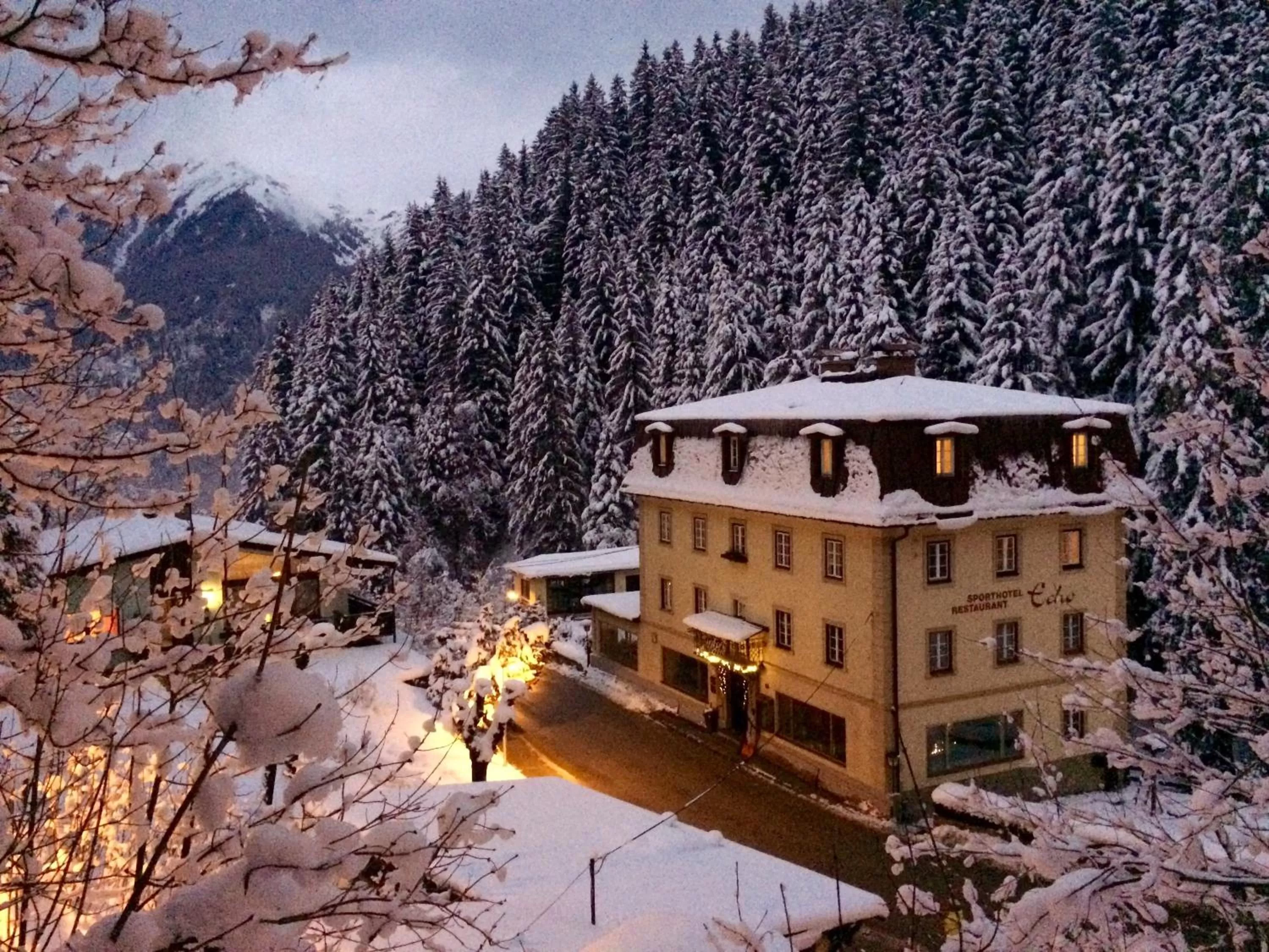 Facade/entrance in Hotel Echo