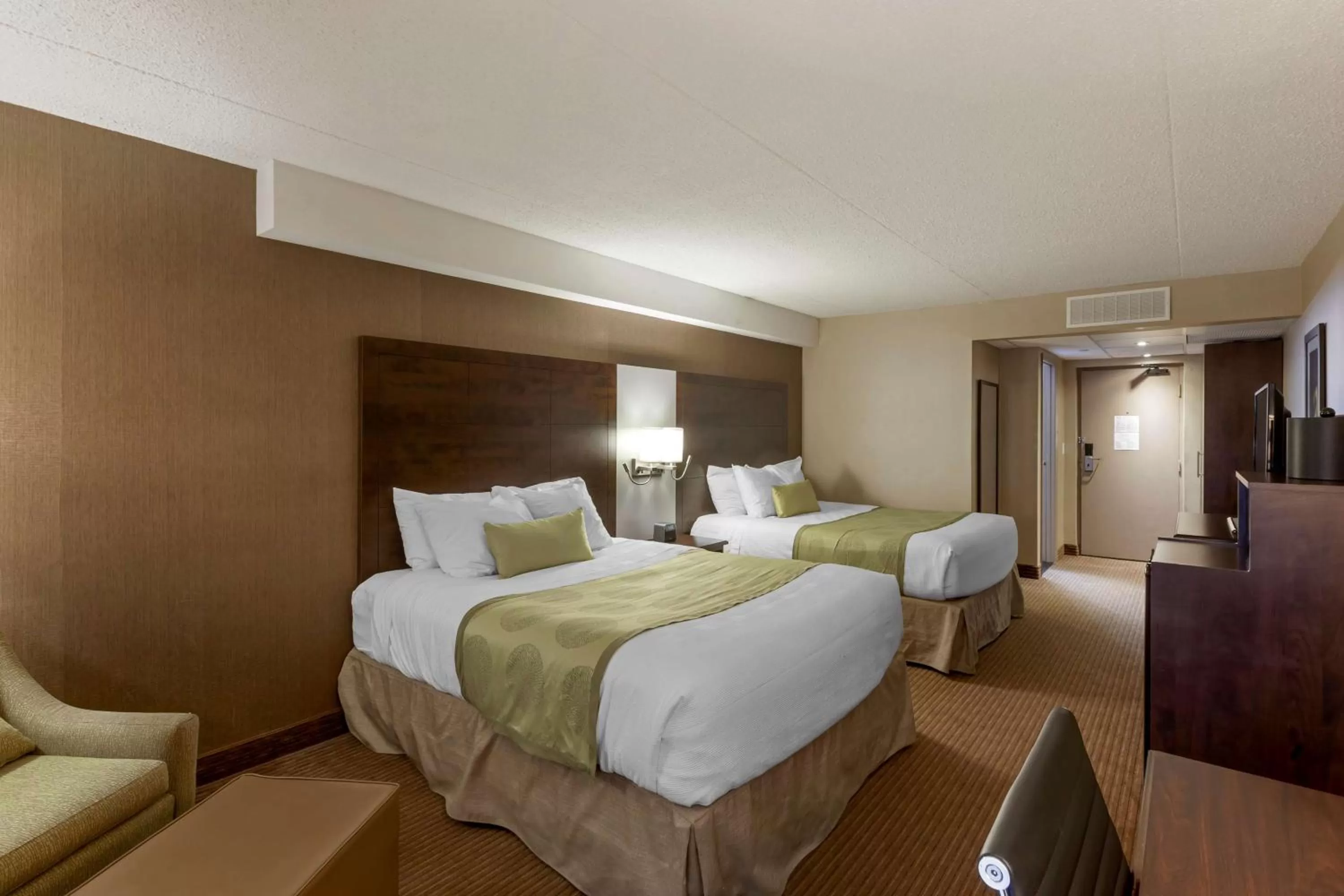 Bedroom, Bed in Best Western Plus Leamington Hotel & Conference Centre