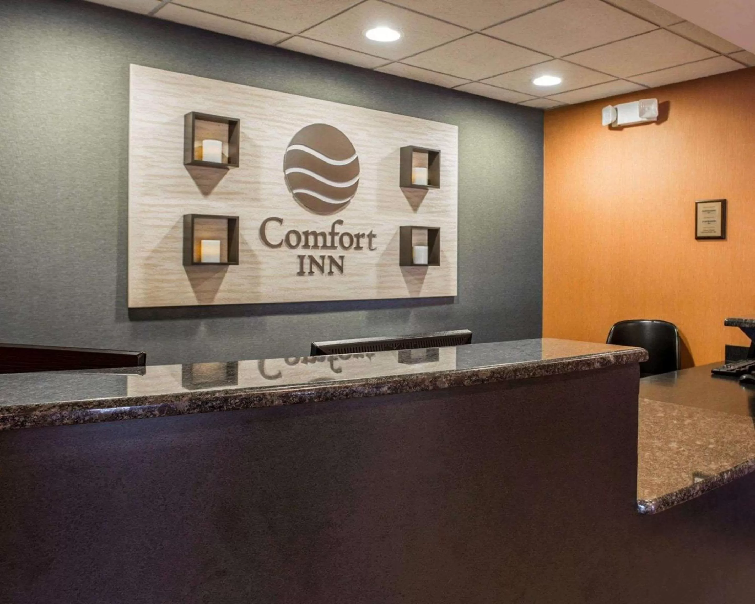 Lobby or reception in Comfort Inn & Suites Lumberton Central I-95