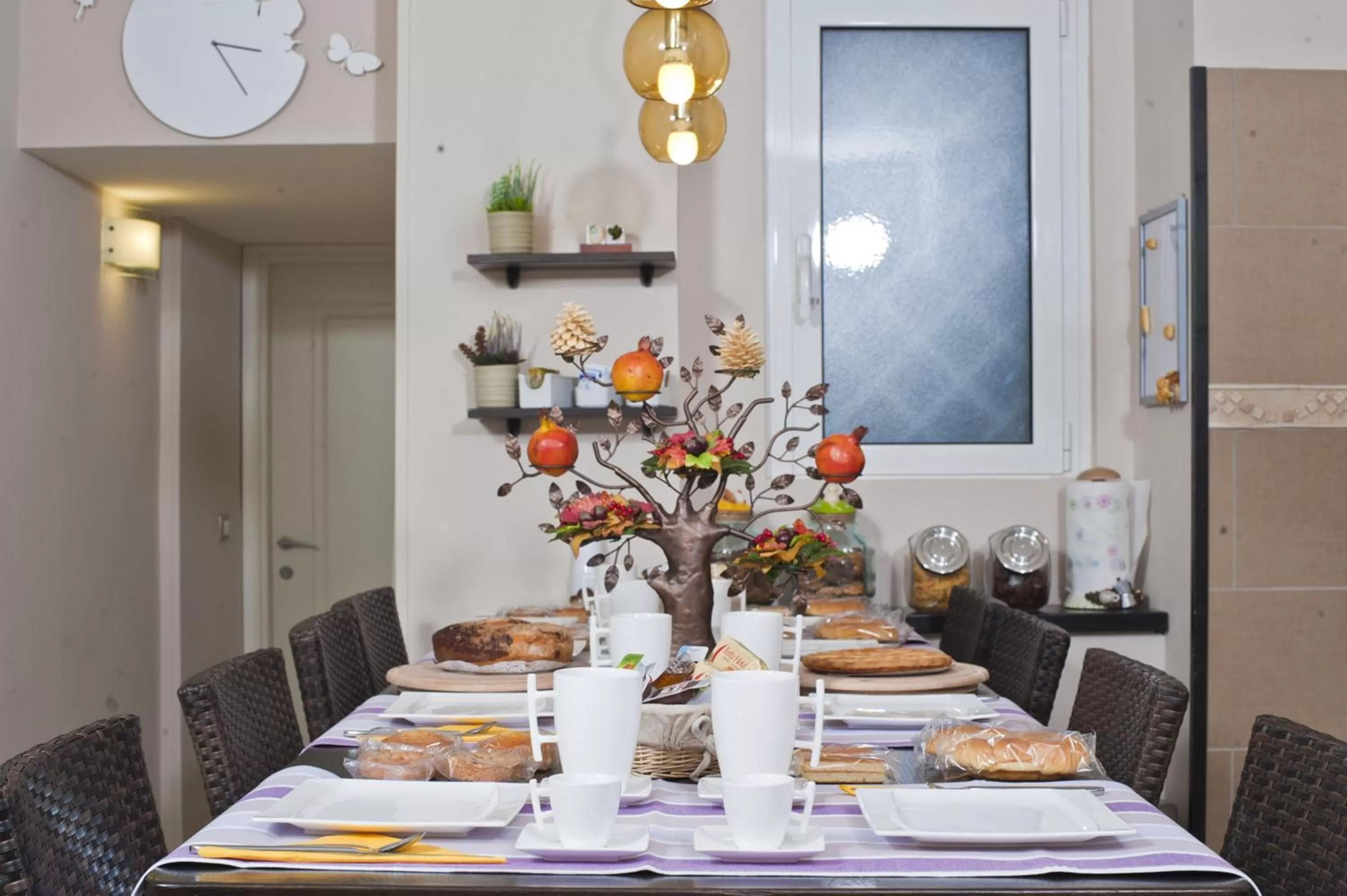 Communal kitchen in Bed & Breakfast Armonie Romane