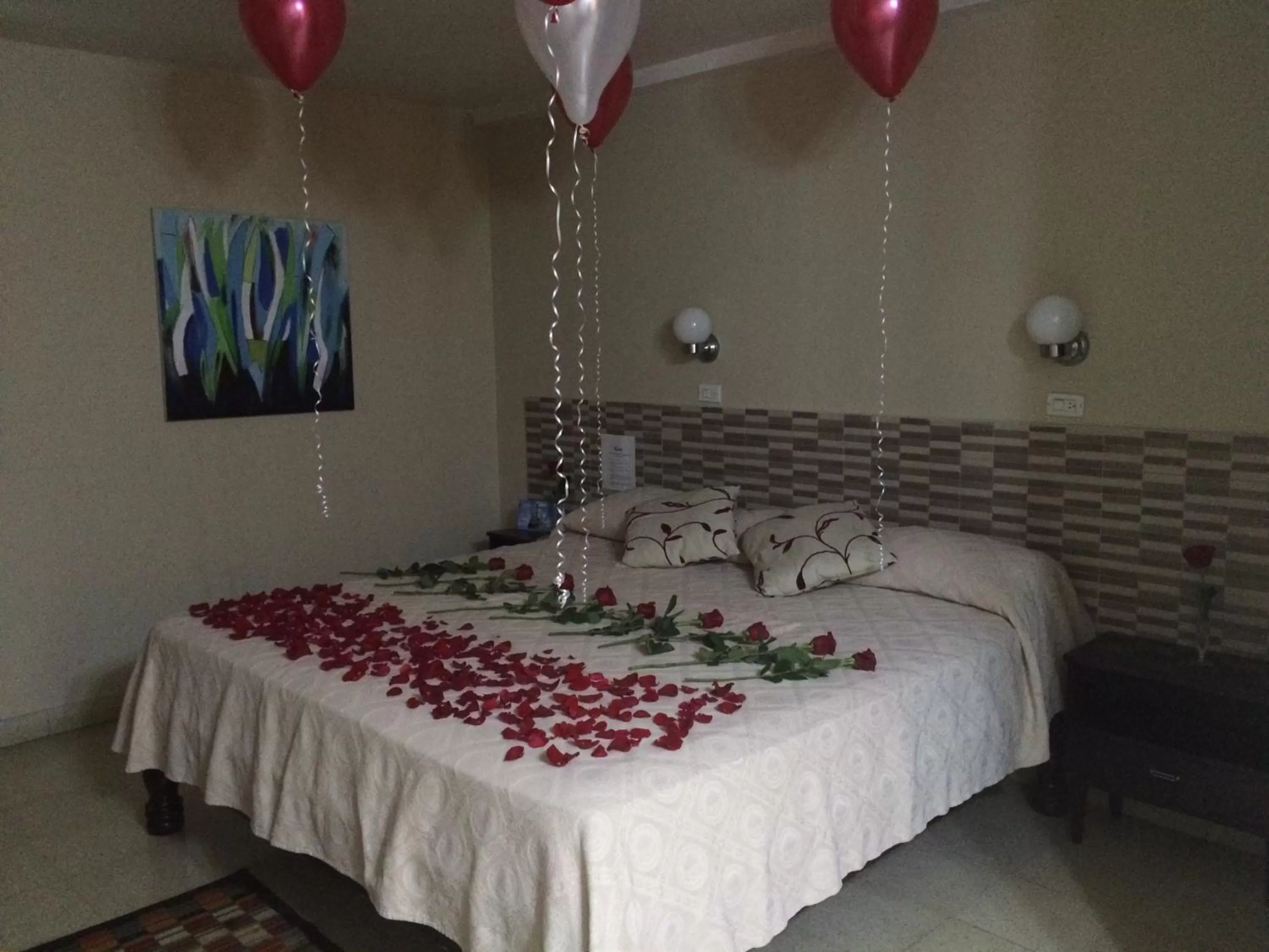 Photo of the whole room, Bed in Hotel Caribe Panamá