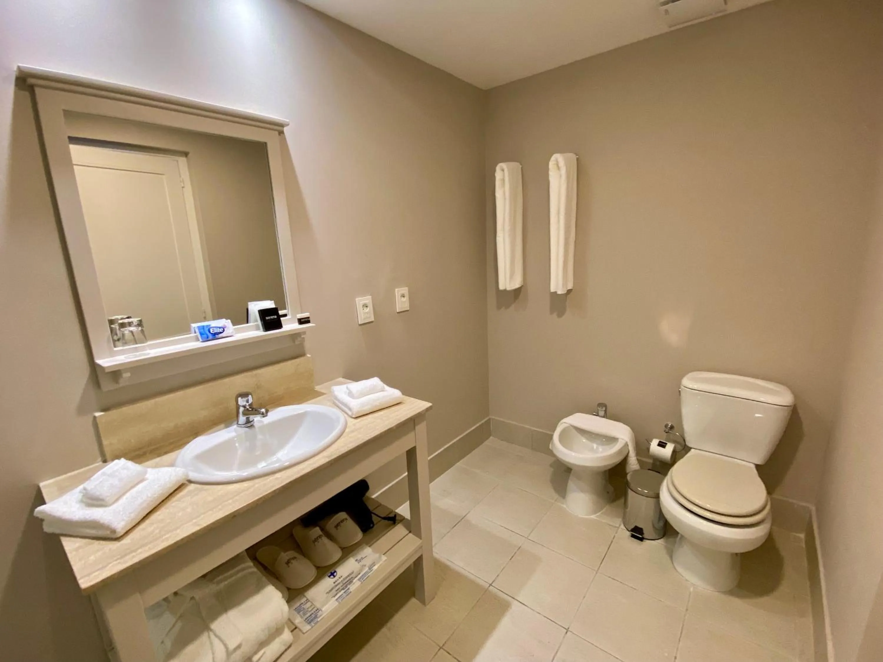 Bathroom in Serena Hotel - Punta del Este - Unico sobre la Playa