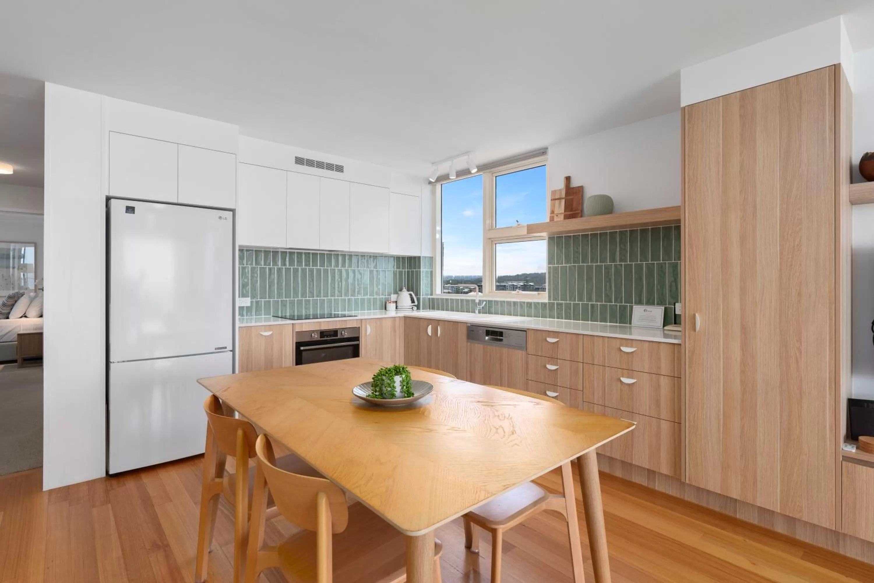 Kitchen or kitchenette in 84 The Spit Holiday Apartments