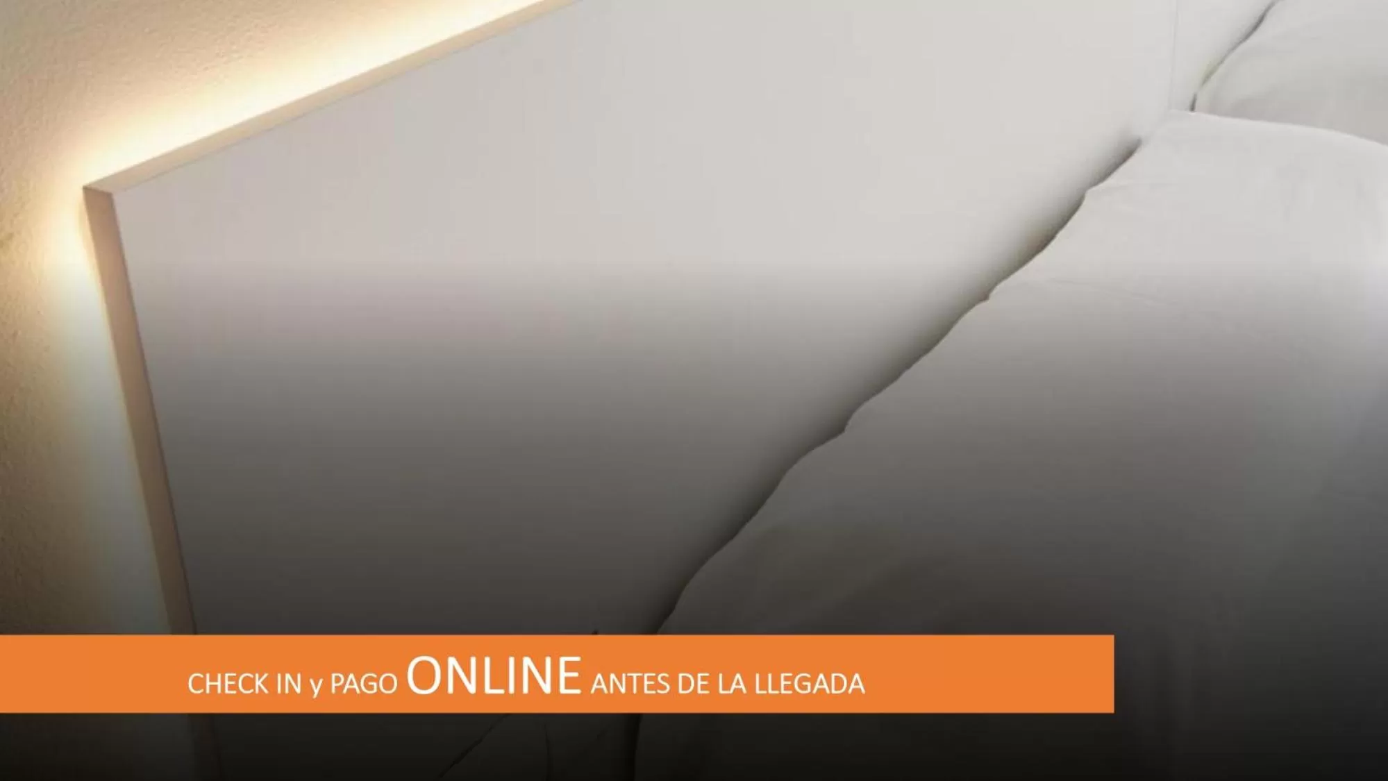 Property building in Hotel DL Port