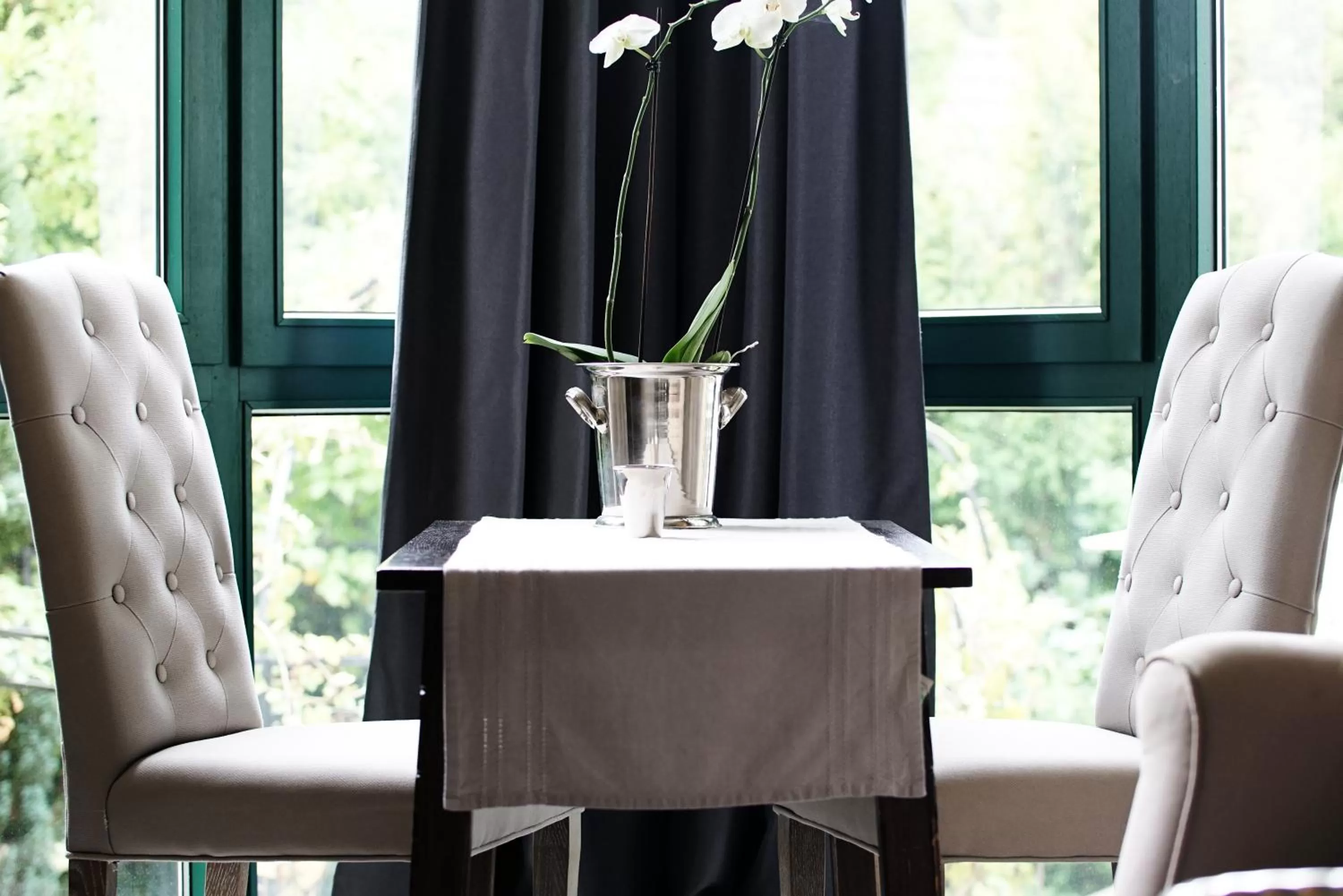 Seating area in Höhen Hotel Viersen