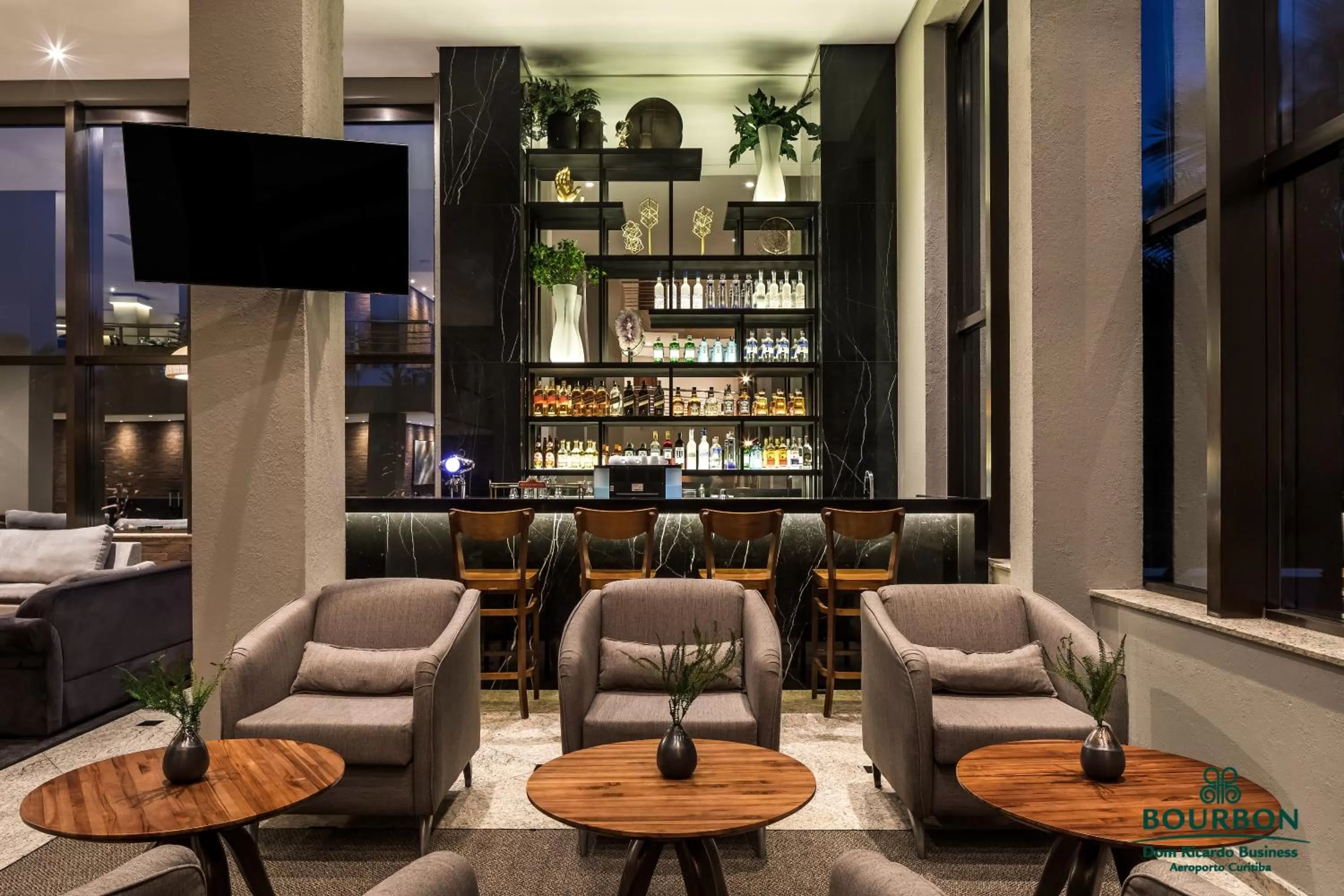 Lounge or bar in Bourbon Dom Ricardo Aeroporto Curitiba Business Hotel