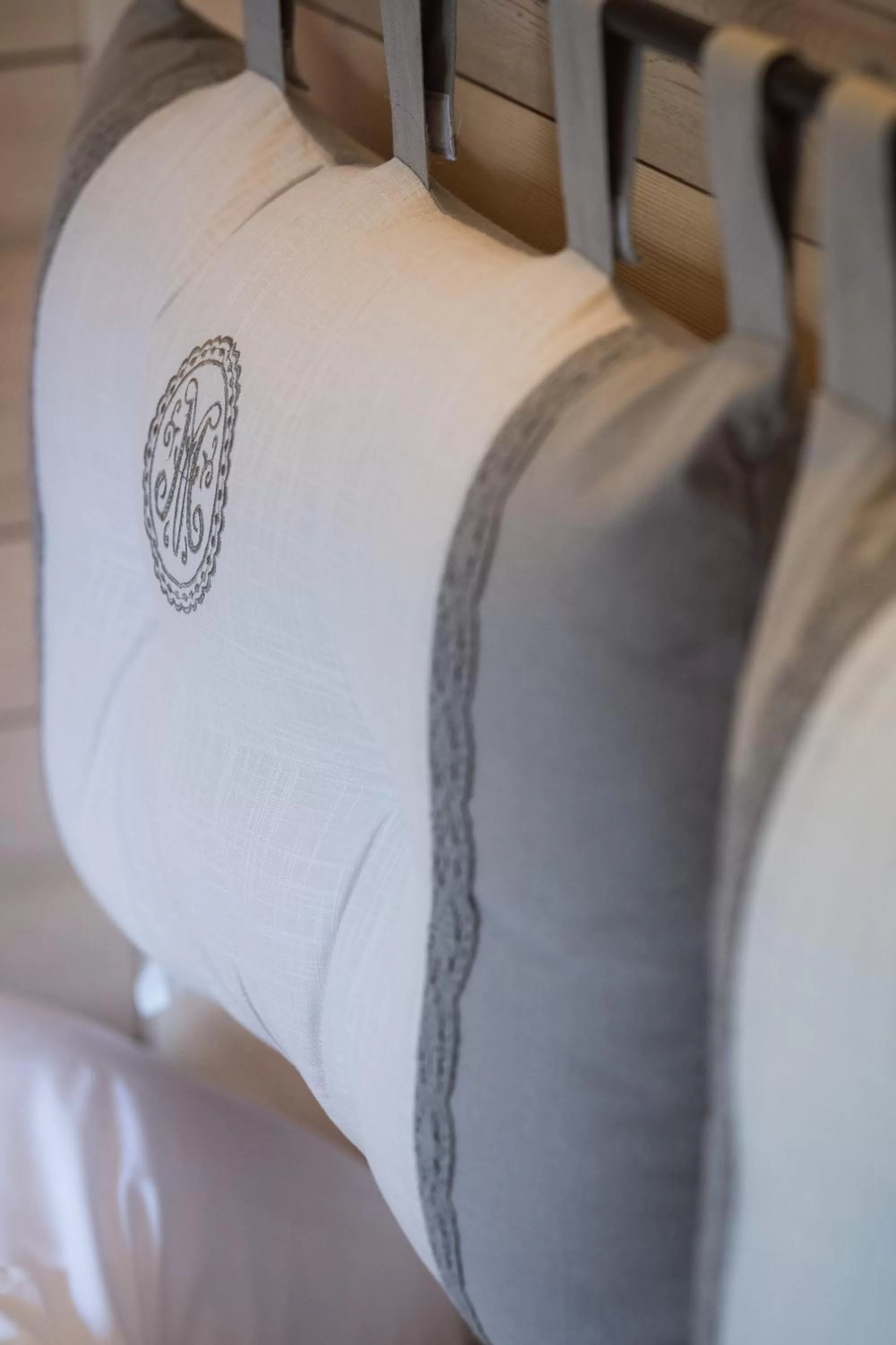 Decorative detail, Bed in Hotel La Montagne