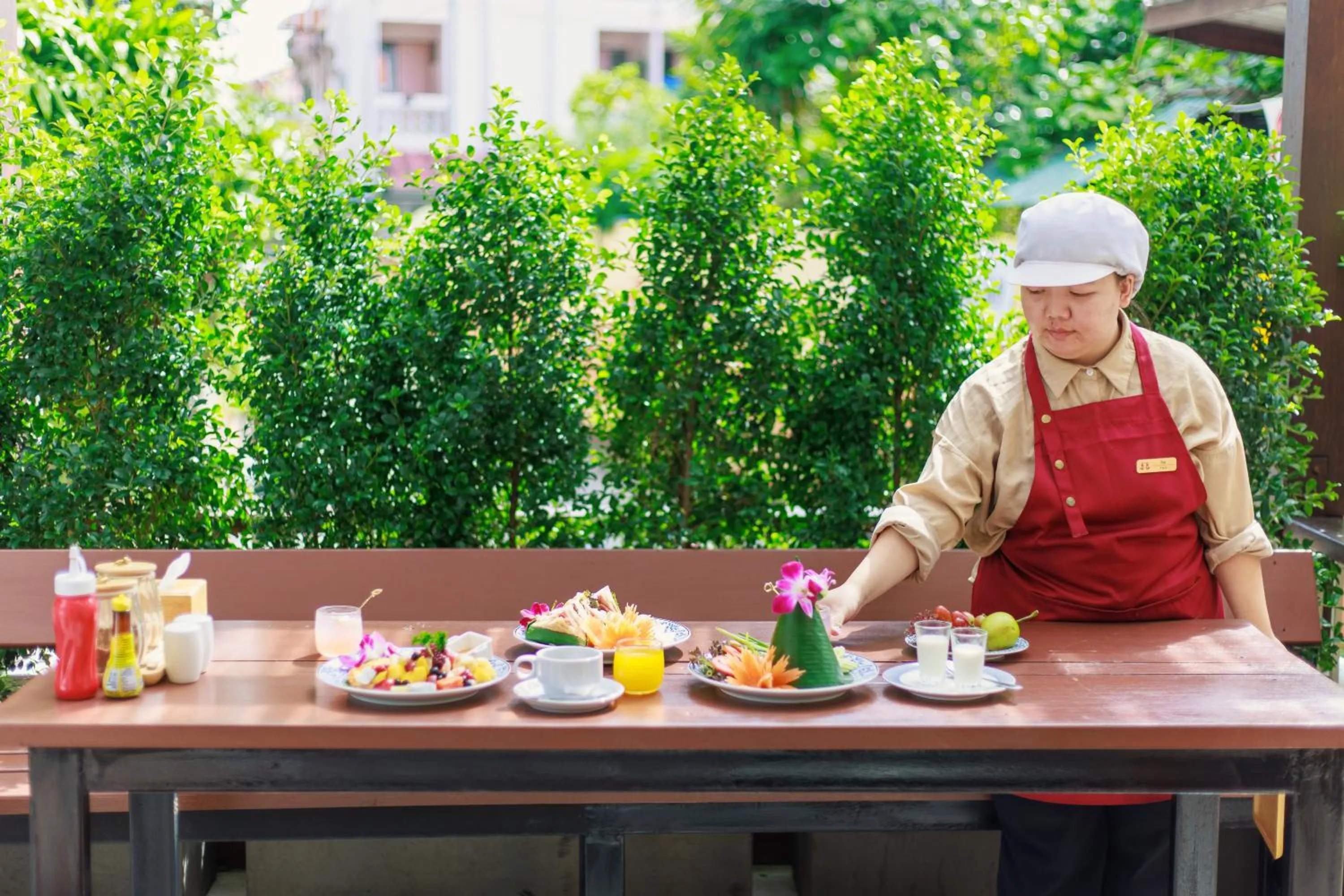 People in Rendezvous Classic House