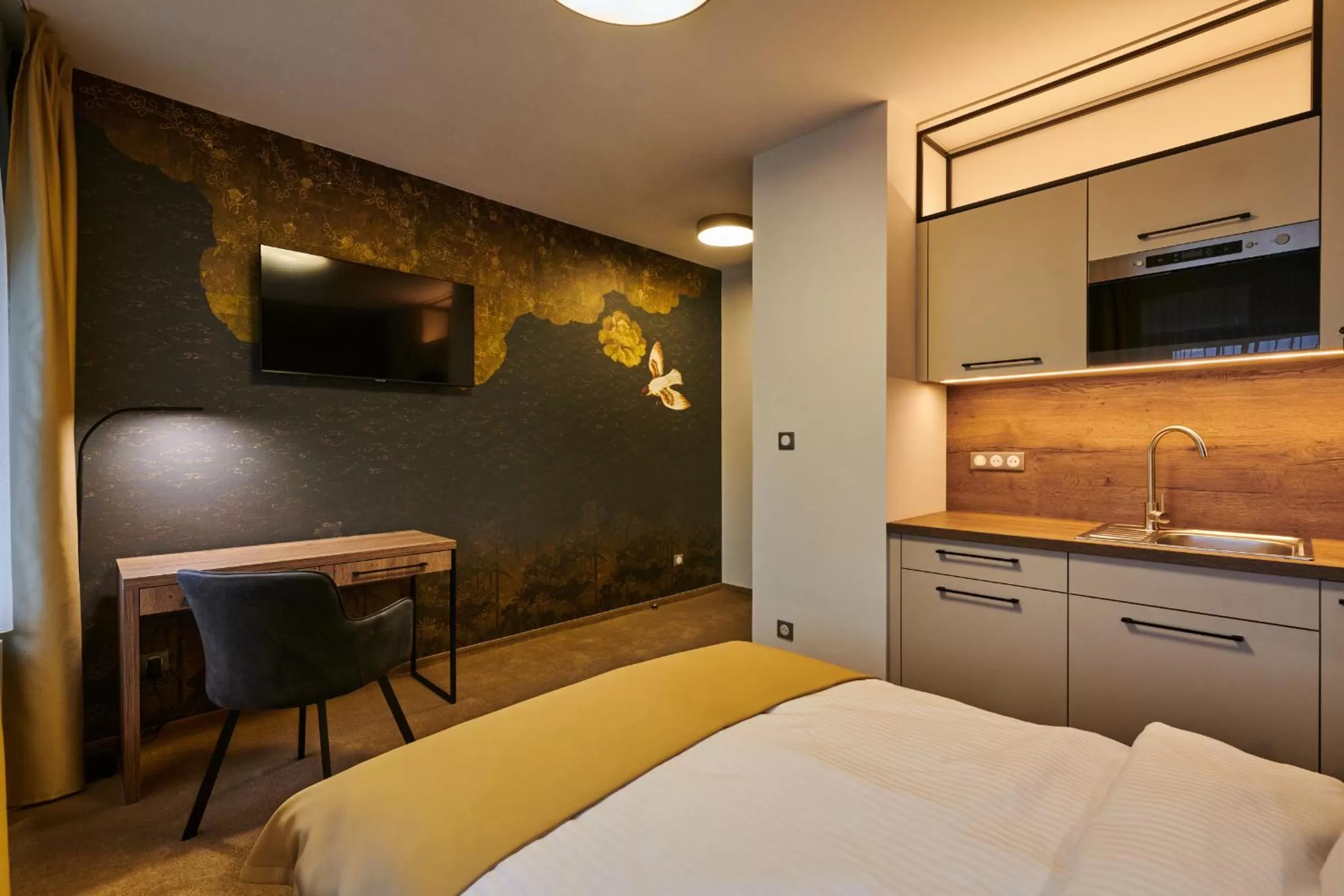 TV and multimedia, Bed in Hotel Alfréd a Hermína