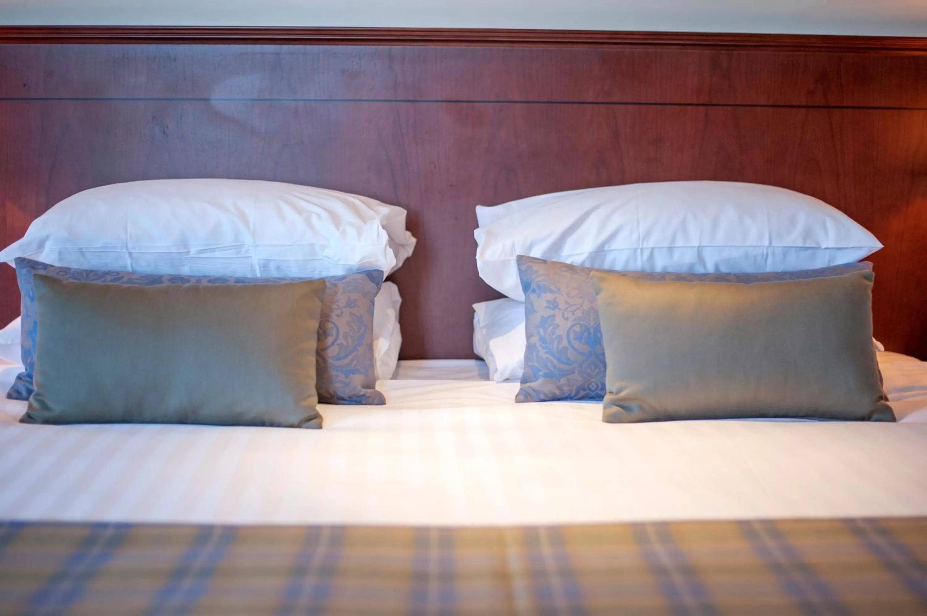 Decorative detail, Bed in Alexandra Hotel