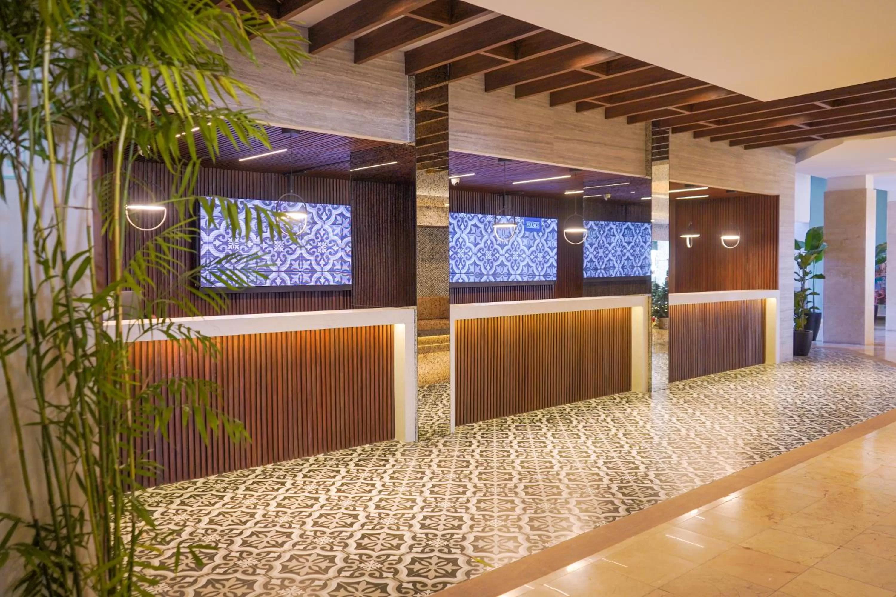 Lobby or reception in Oceano Palace