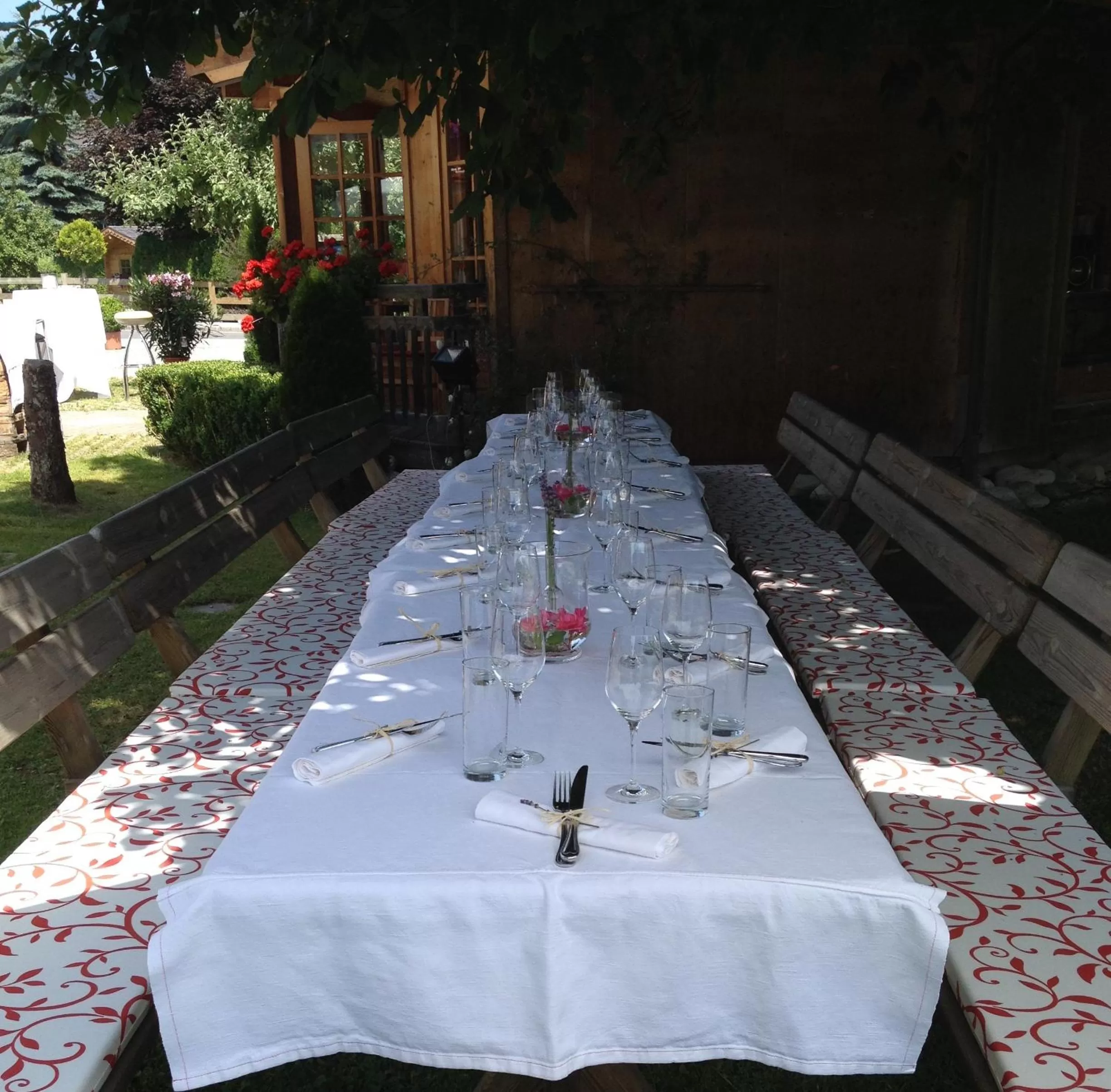 Activities in Scheffer's Hotel