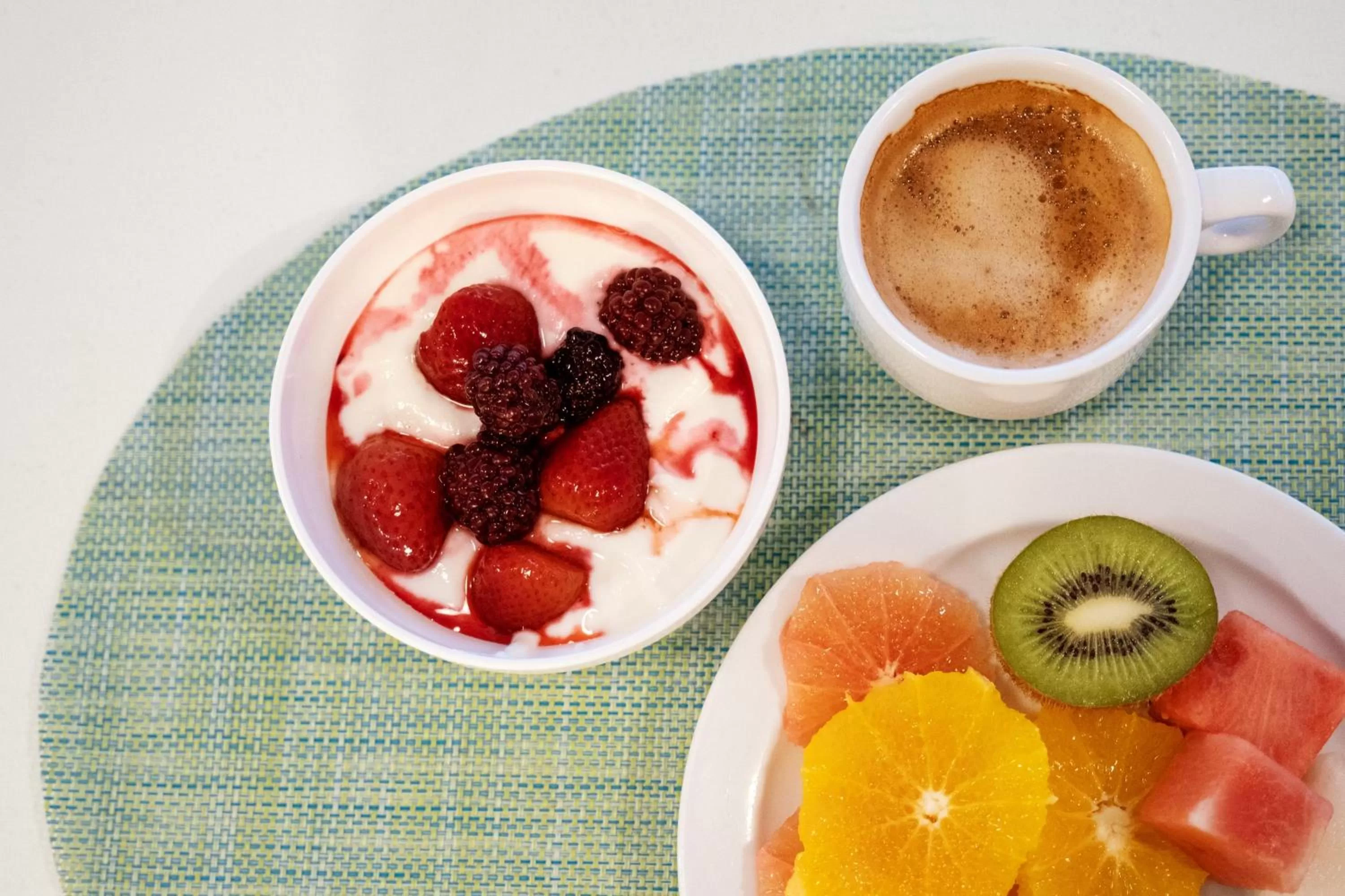 Food and drinks in Playa Park Zensation