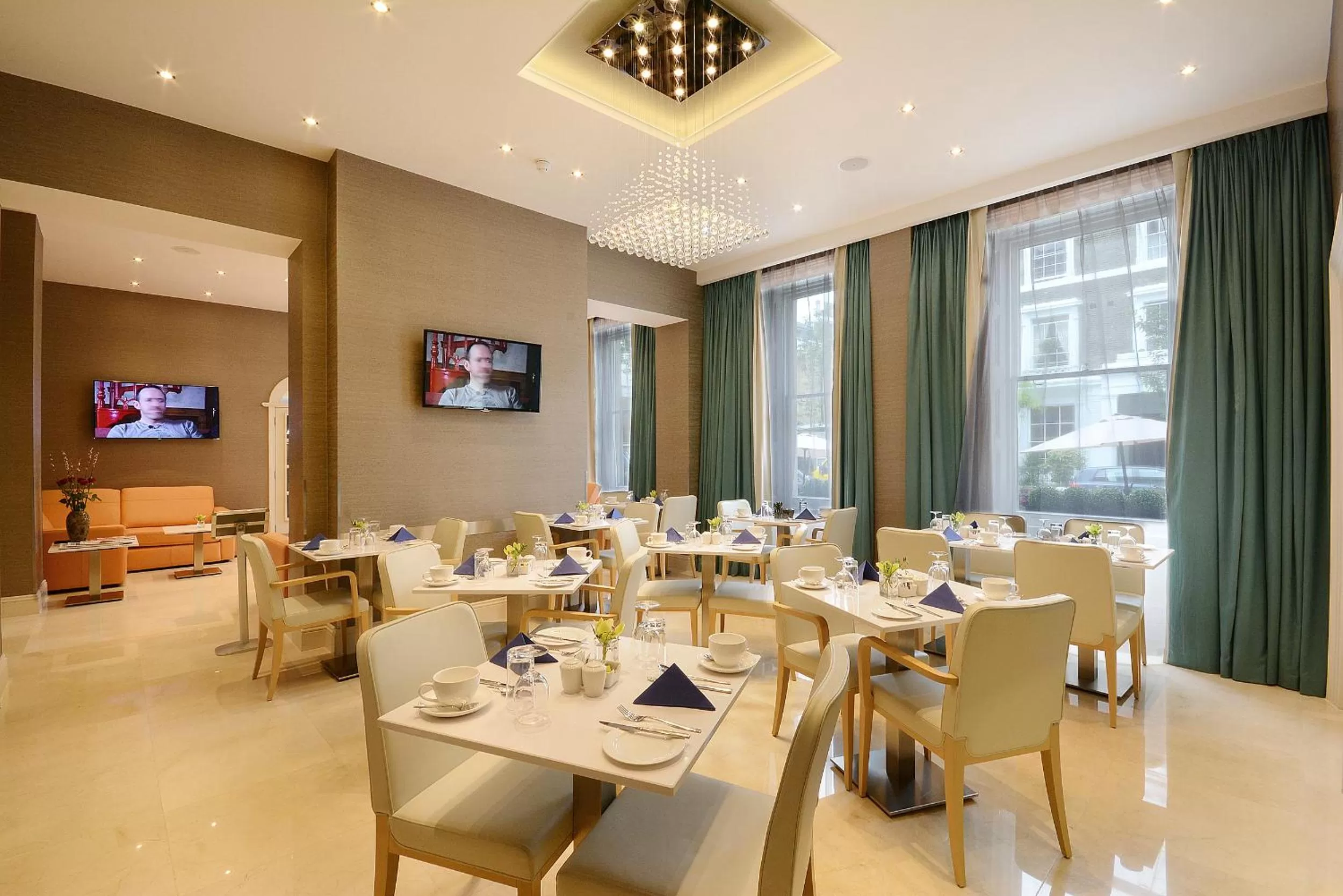 Restaurant/Places to Eat in Park Grand London Lancaster Gate