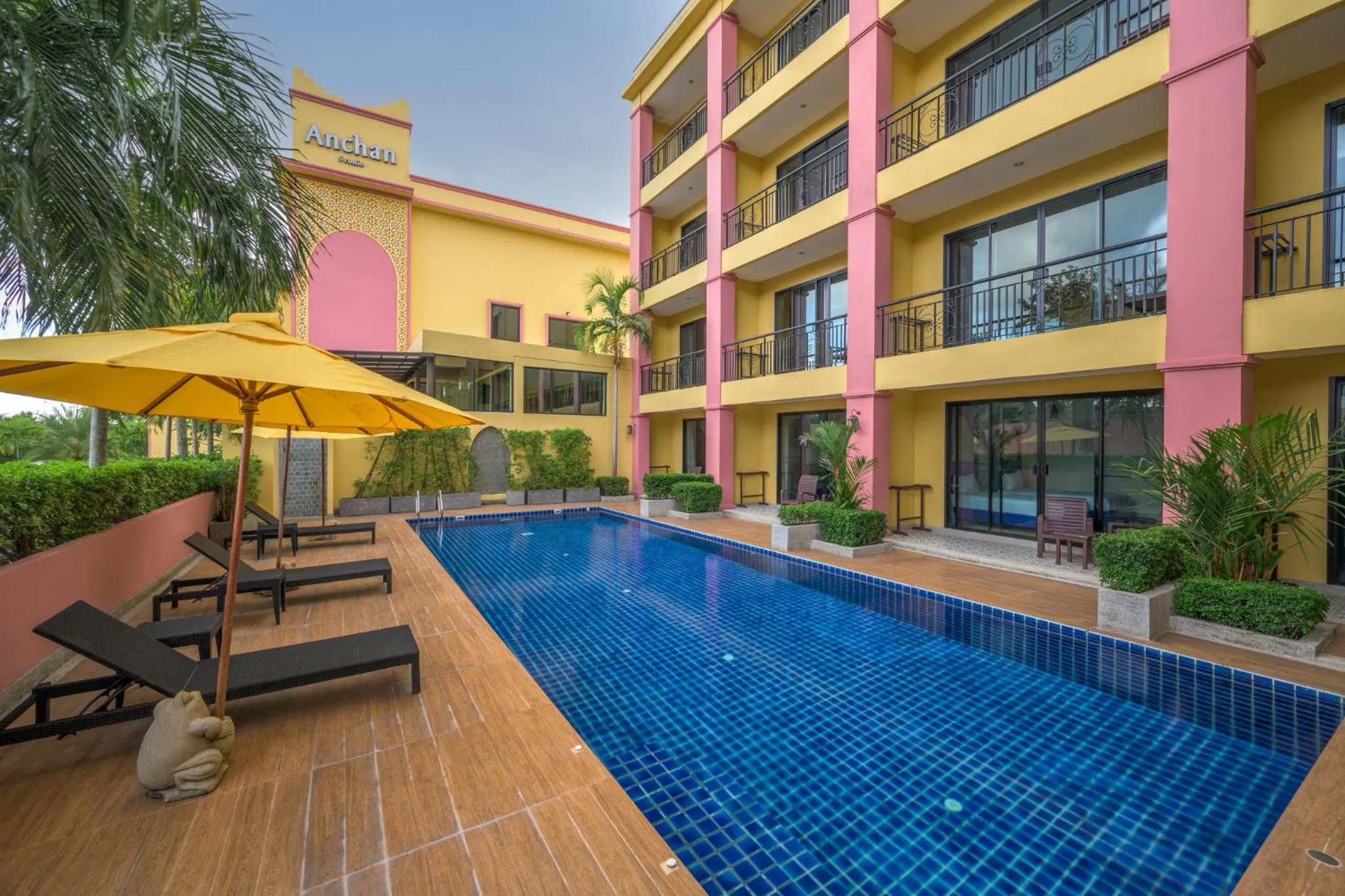 Swimming Pool in Anchanlina Hotel - SHA Plus