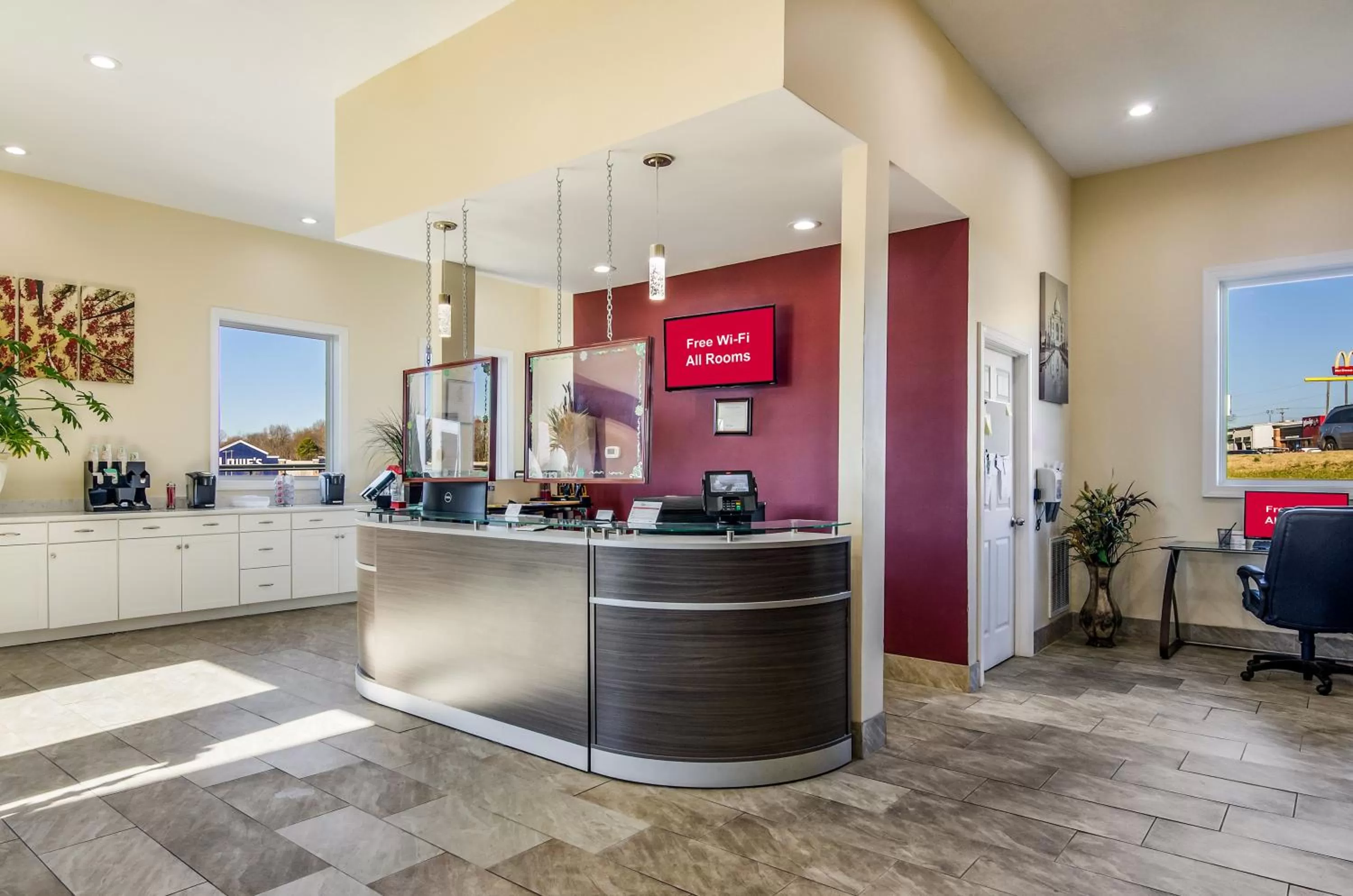 Lobby or reception in Red Roof Inn Madison Heights, VA