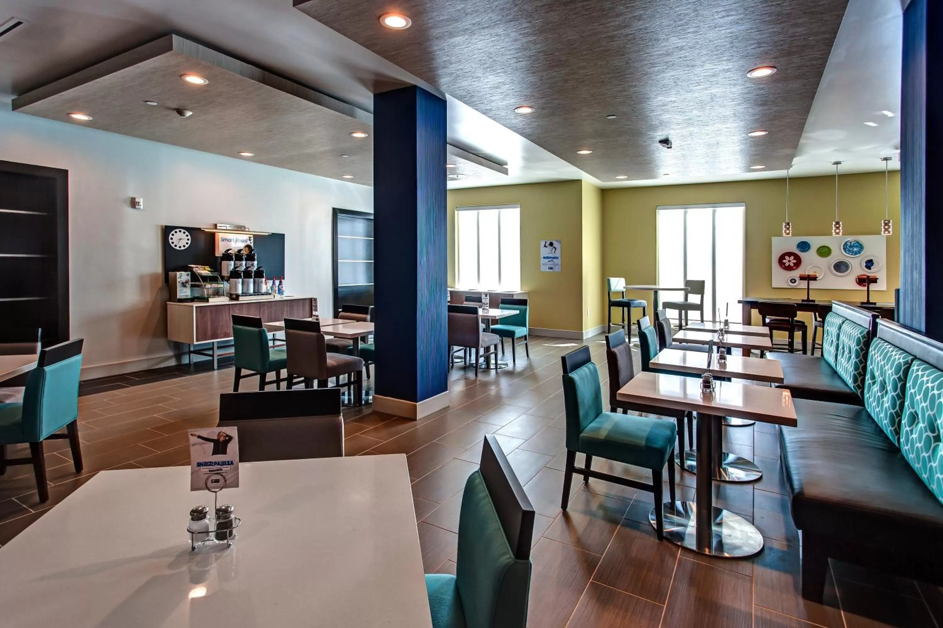 Breakfast in Holiday Inn Express & Suites Gatesville - N. Ft Hood by IHG