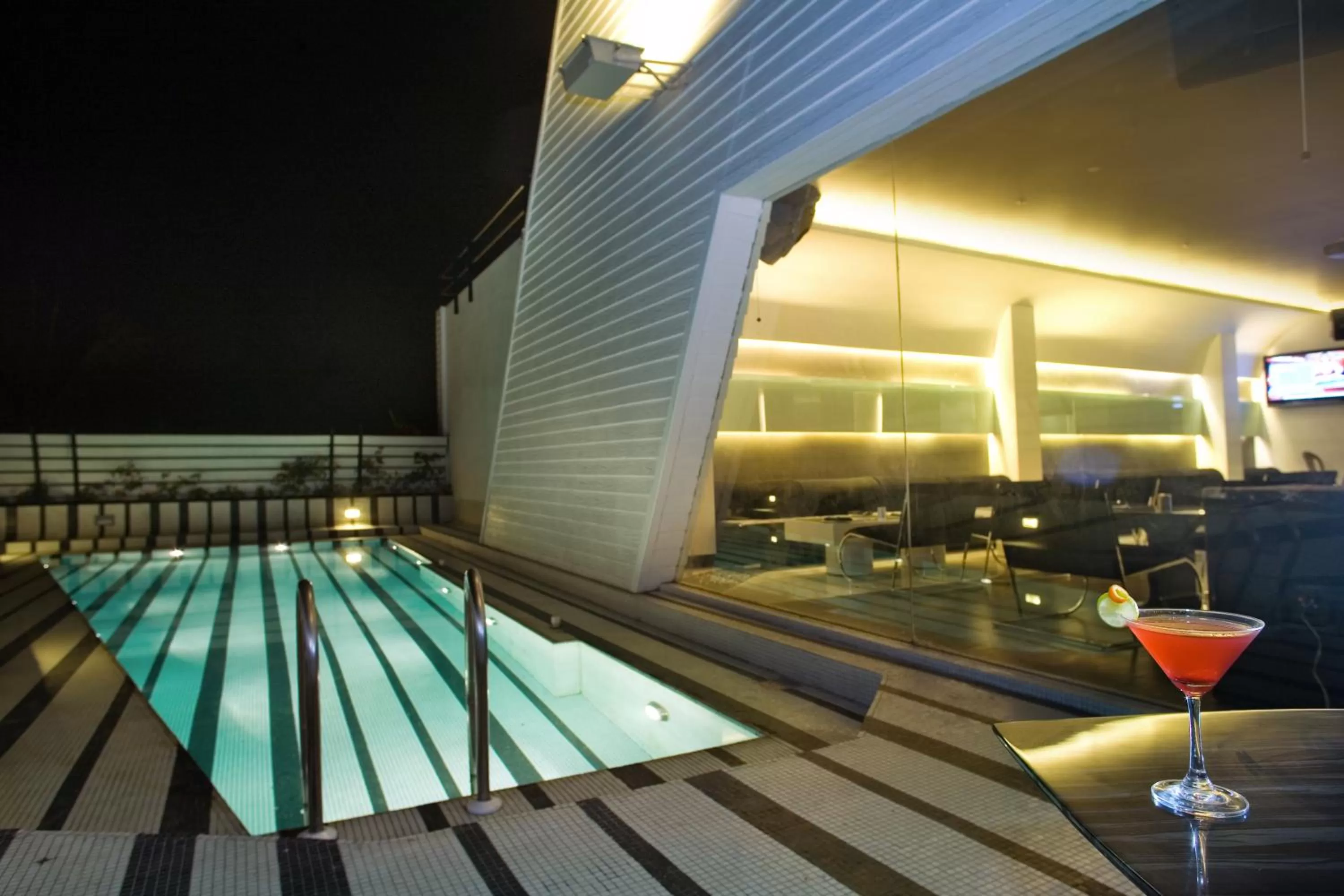 Night in The Sonnet Kolkata