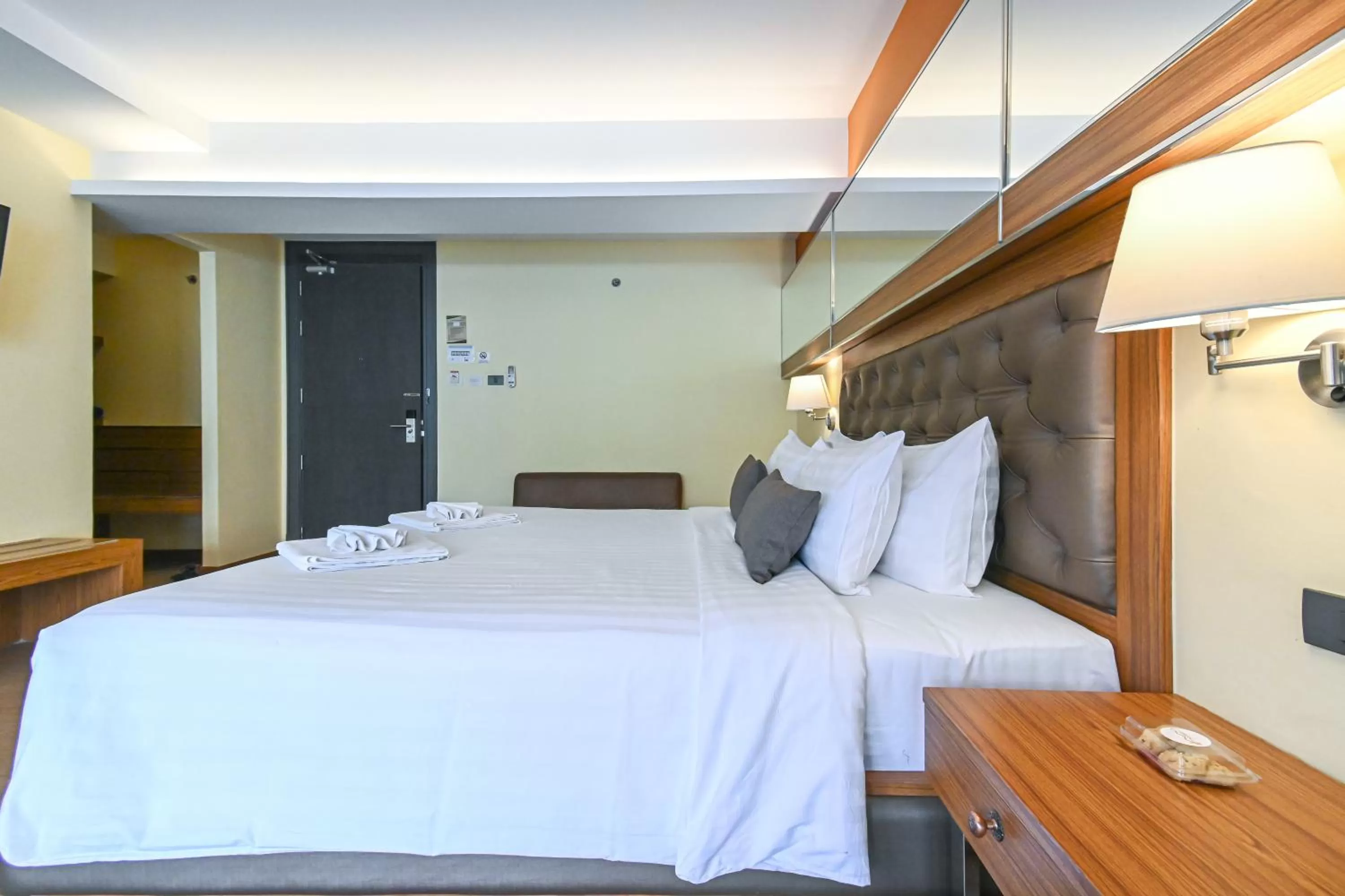 Bed in Golden Sea Hua Hin - SHA Extra Plus