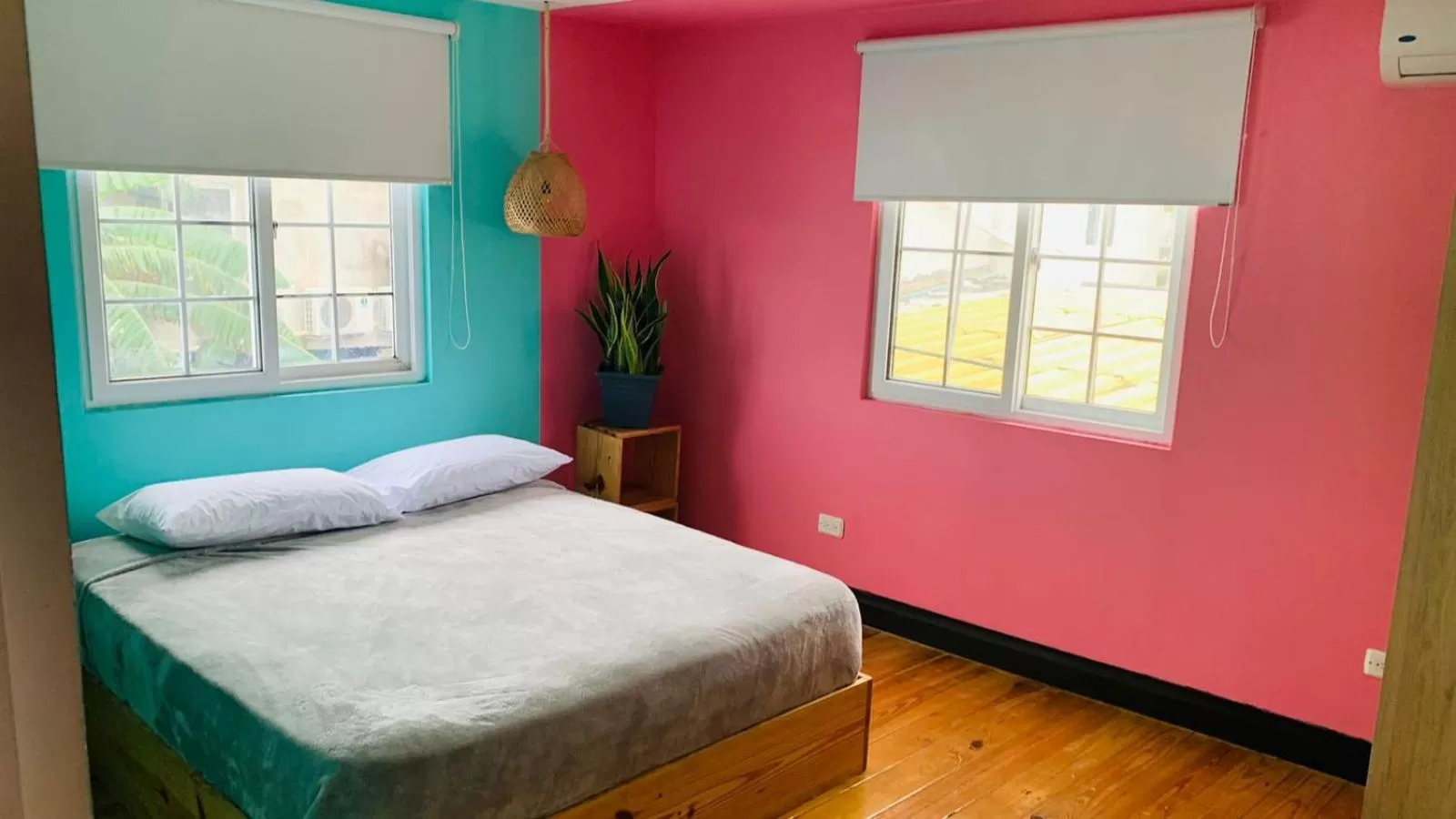 Bed in Be Happy Hotel