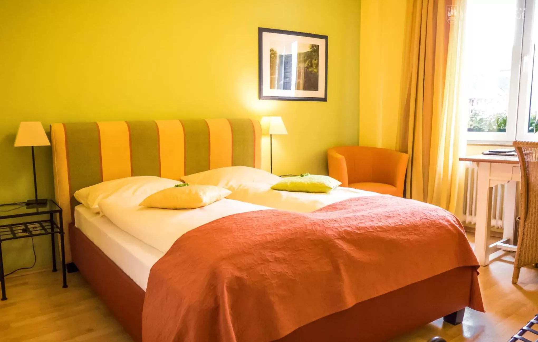 Bedroom, Bed in Hotel 3 Könige