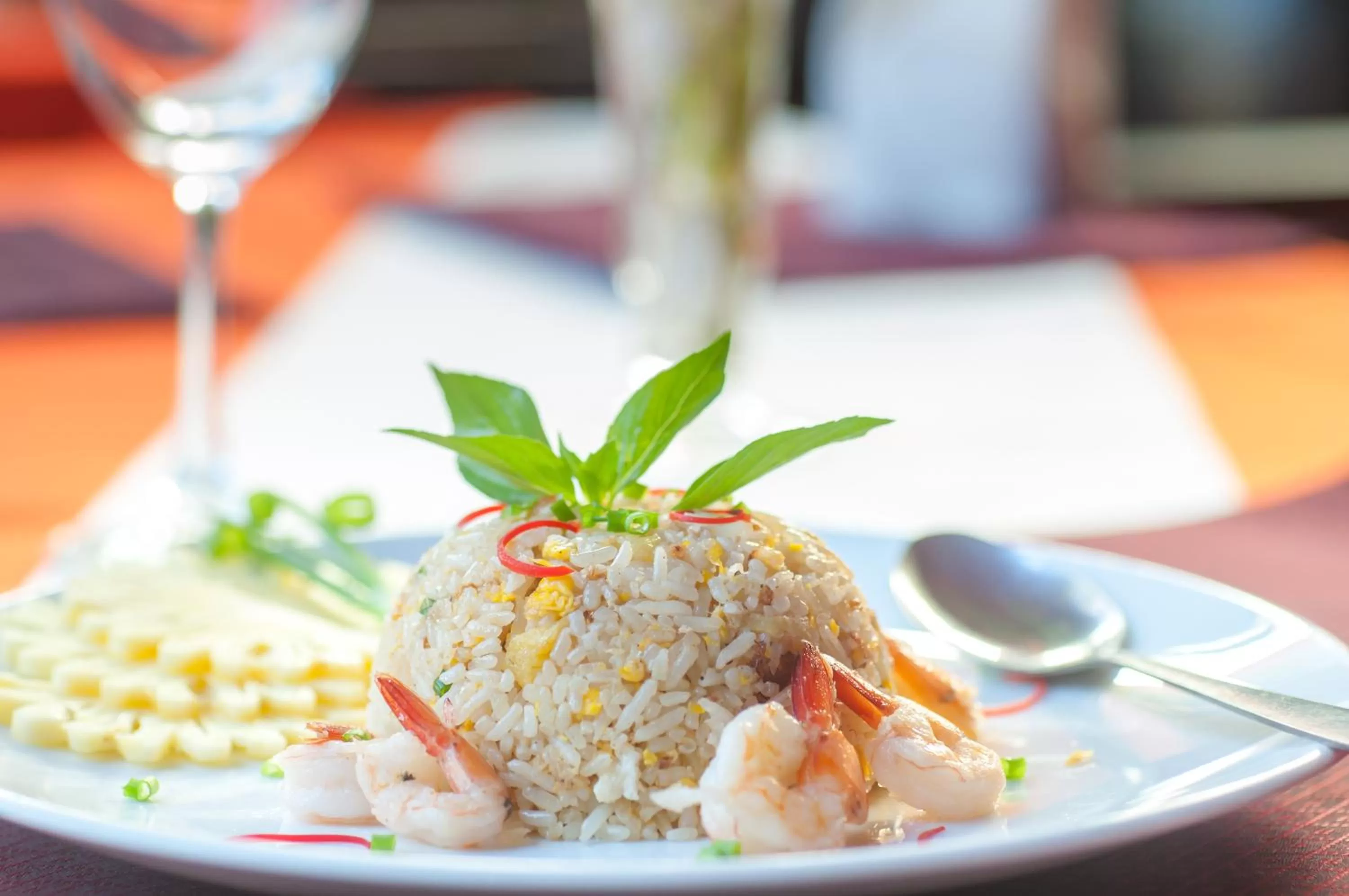 Food and drinks in Golden Butterfly Villa