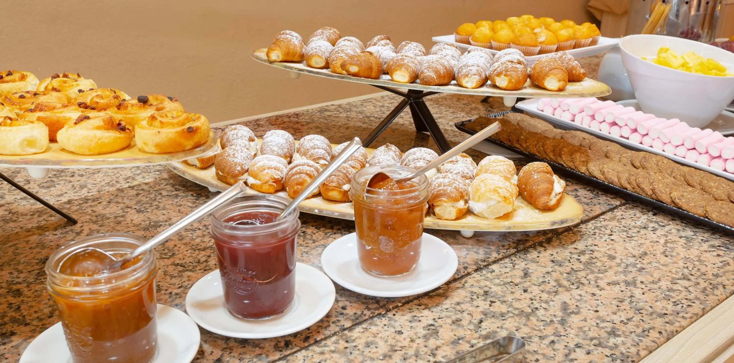 Food in JS Cape Colom - Adults Only