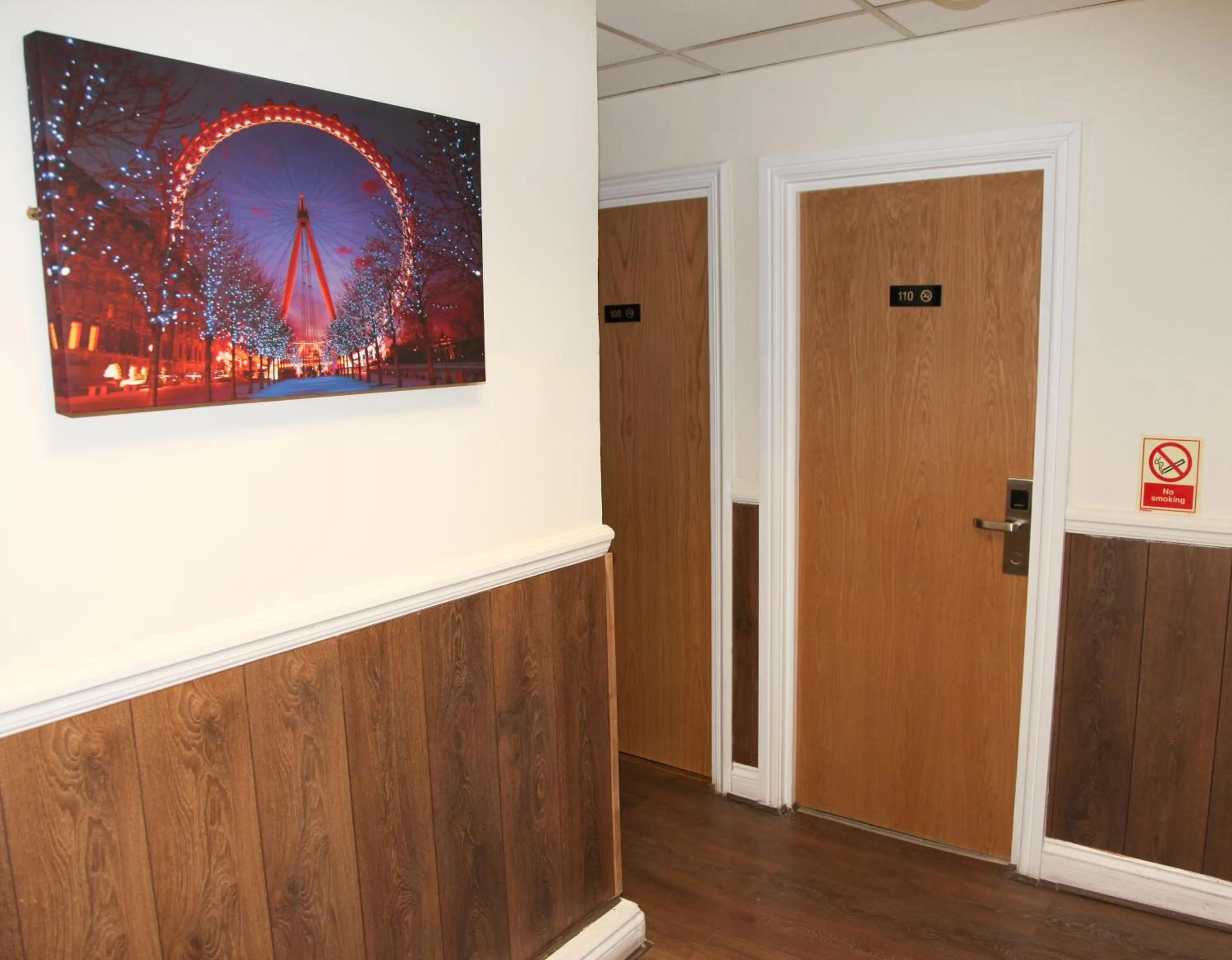 Other in Ascot Hyde Park Hotel