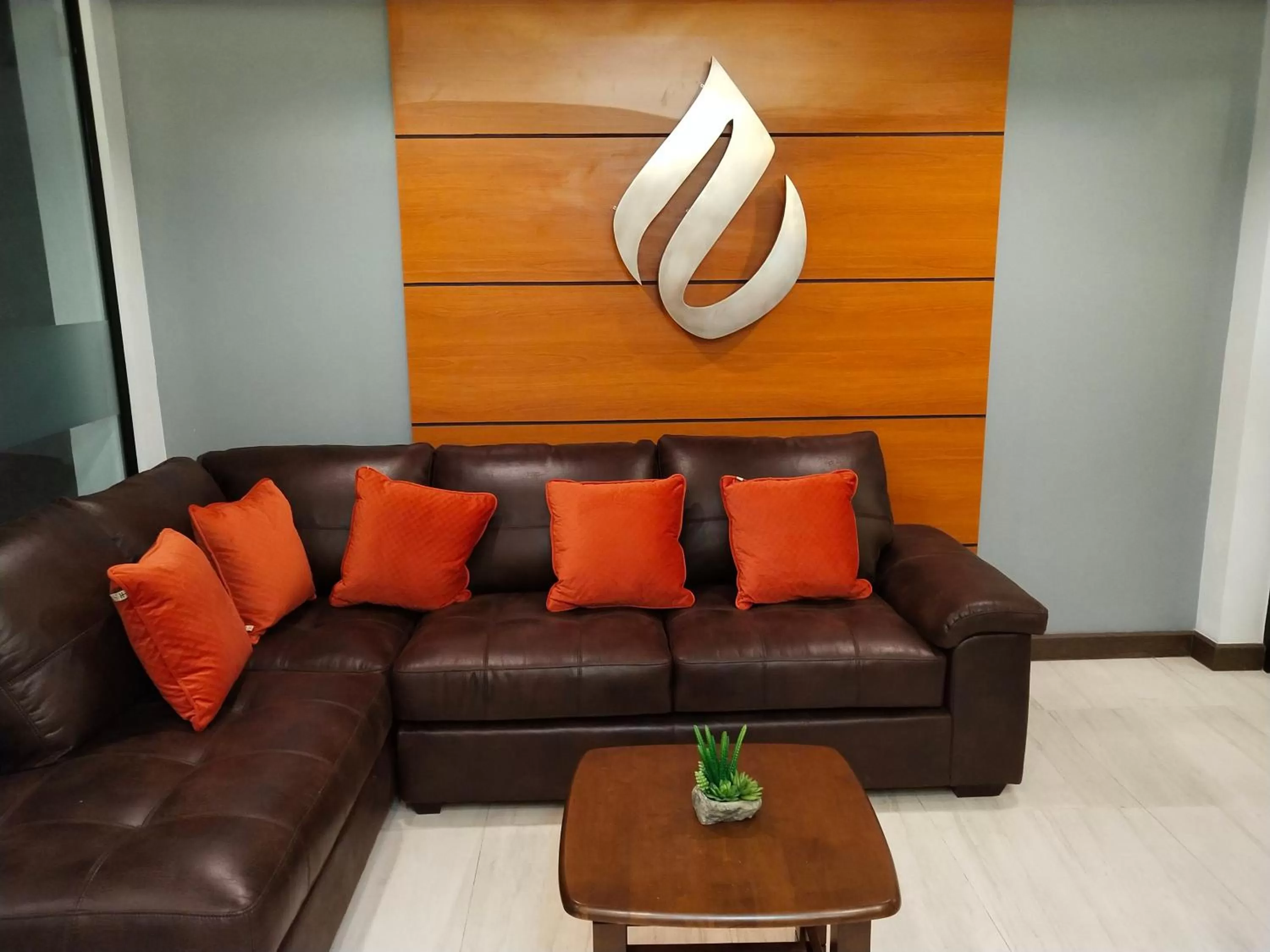 Facade/entrance in Hotel De Wualai