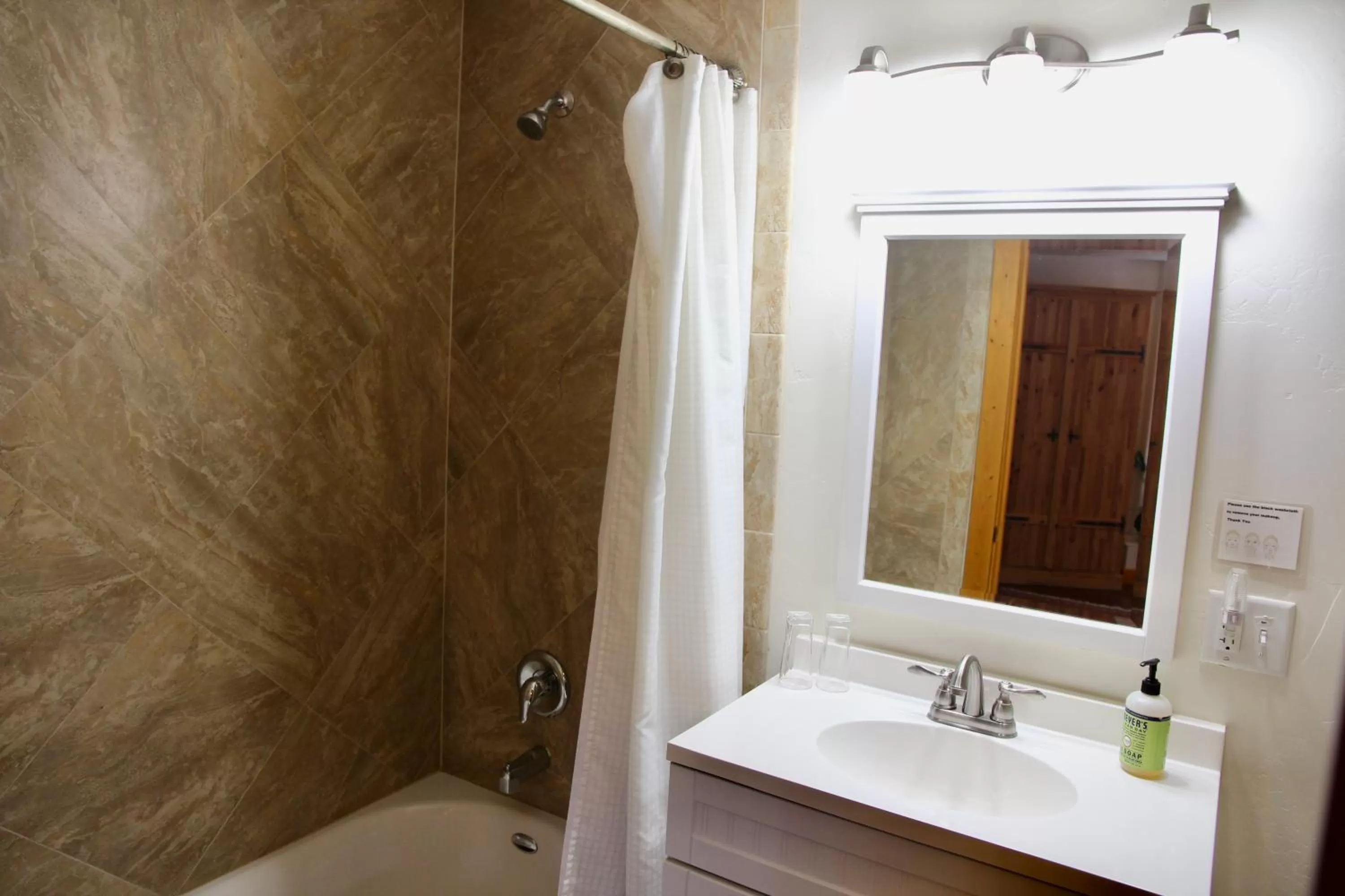 Shower in Red Moon Lodge