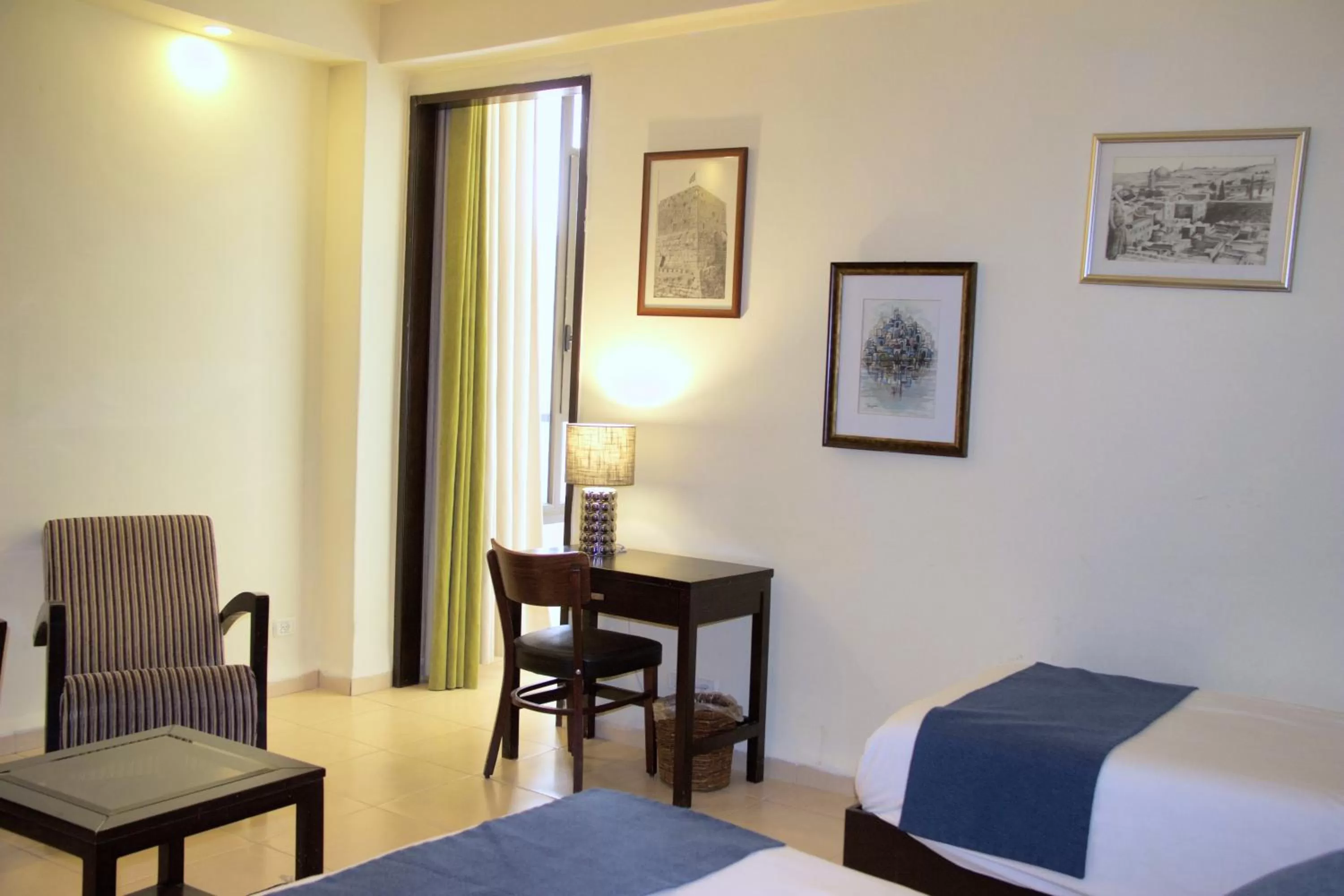 Seating area, Bed in National Hotel - Jerusalem