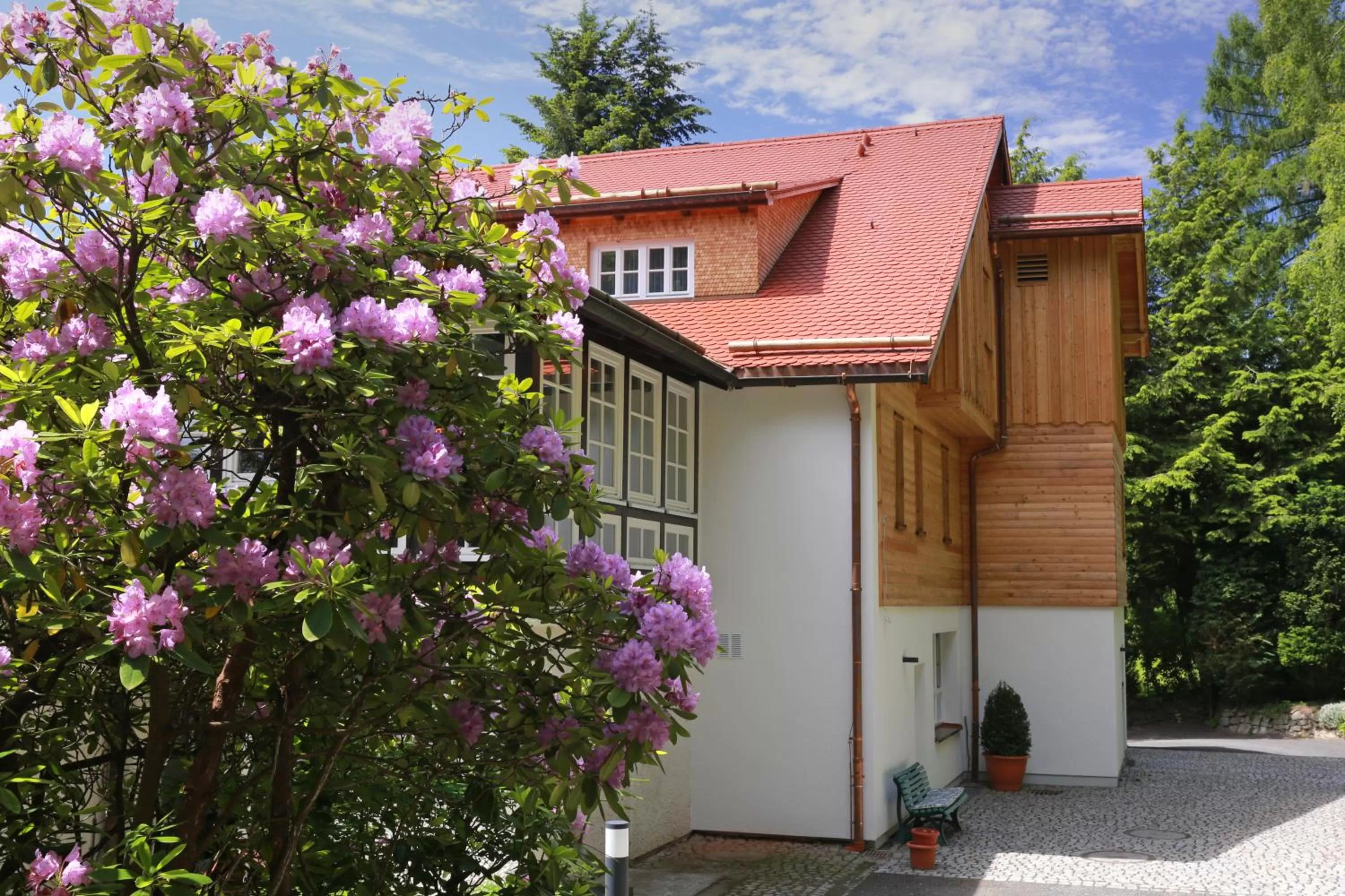 Facade/entrance in Gästehaus Sonnenhof