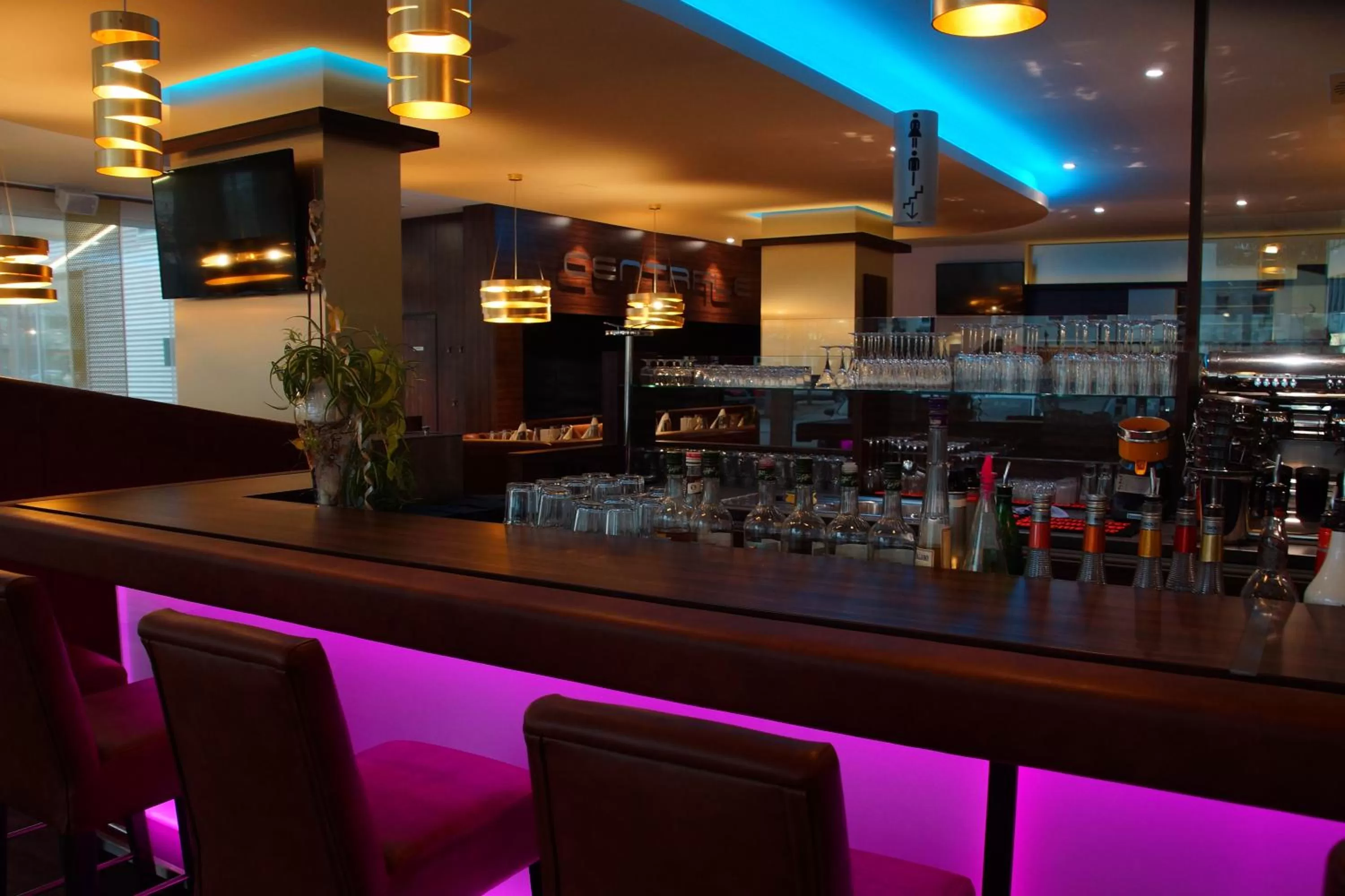 Restaurant/places to eat in Centrale Hotel und Restaurant